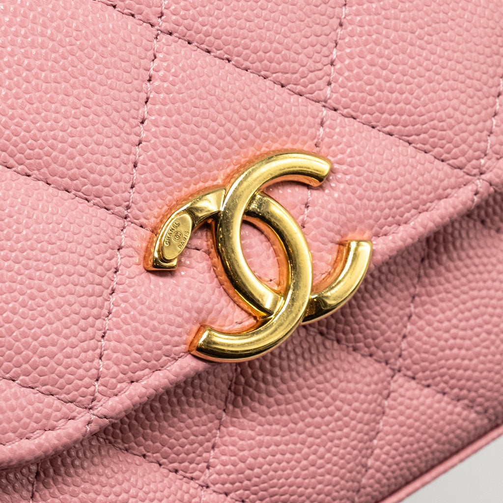 chanel-mini-flap-bag-with-chain-handle-caviar-pink-ghwmicrochip