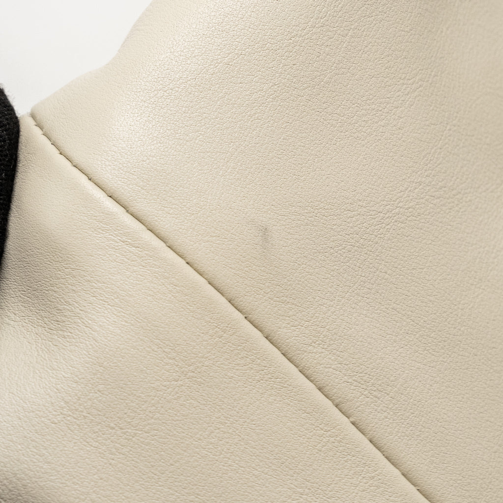 bottega-veneta-the-pouch-calfskin-white-ghw-1