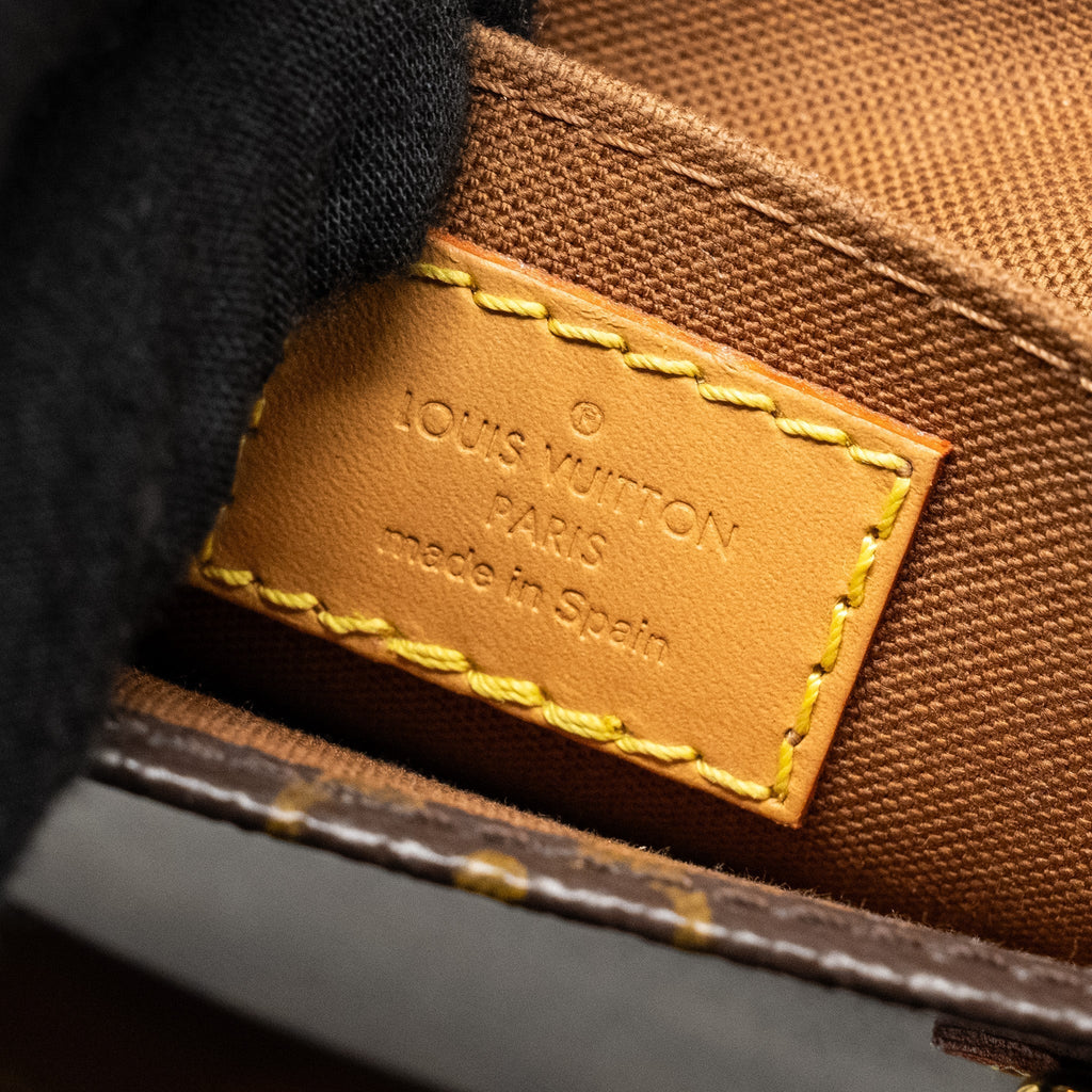 louis-vuitton-petit-sac-plat-monogram-canvas-ghw-14