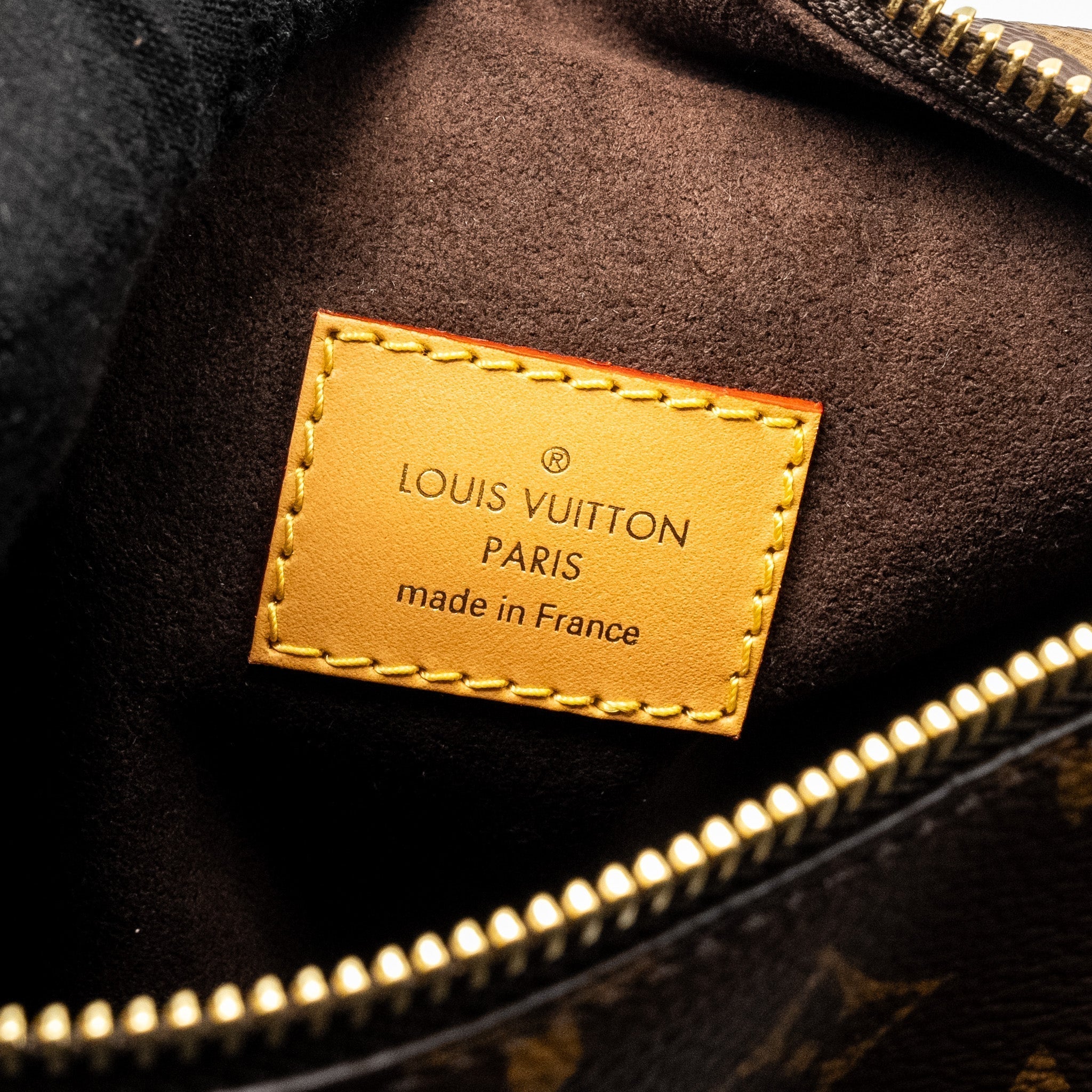 louis-vuitton-side-trunk-mm-monogram-canvas-ghw