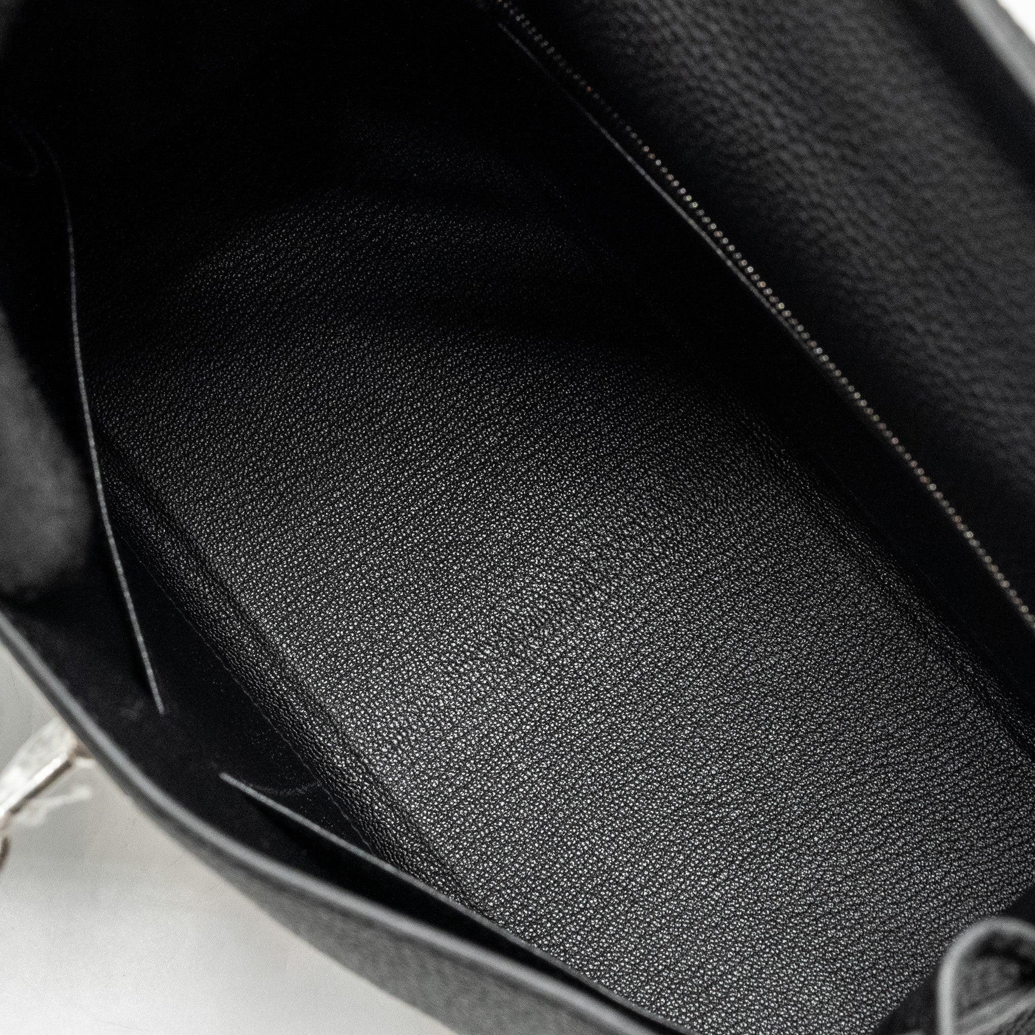 hermes-kelly-28-togo-black-shw-stamp-w