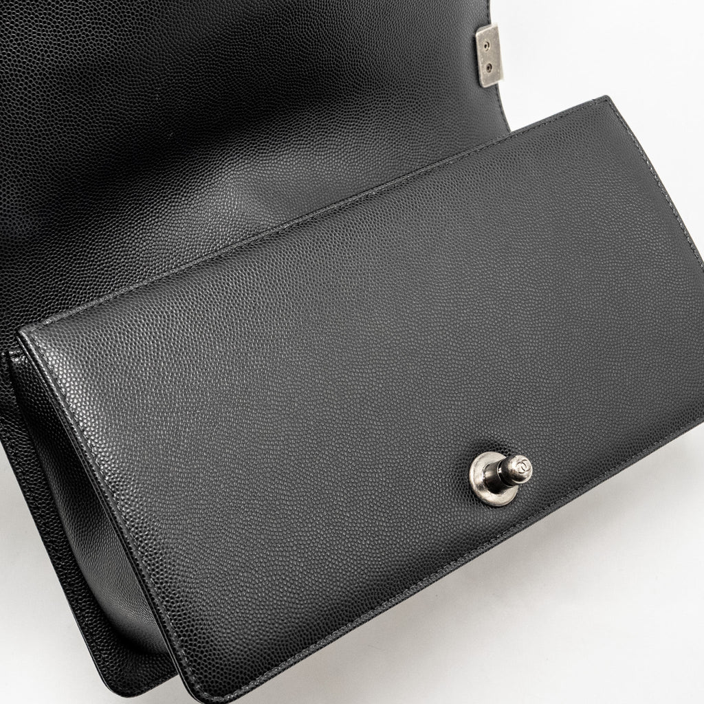 chanel-medium-boy-bag-caviar-black-ruthenium-silver-hardware-microchip