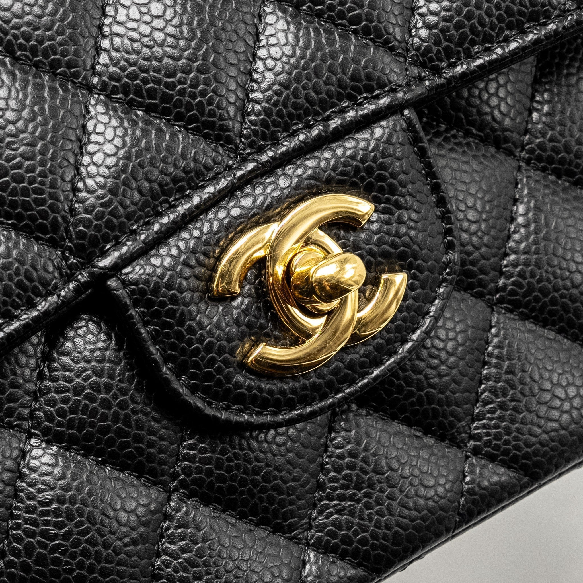 chanel-small-classic-double-flap-bag-caviar-black-ghwmicrochip-1