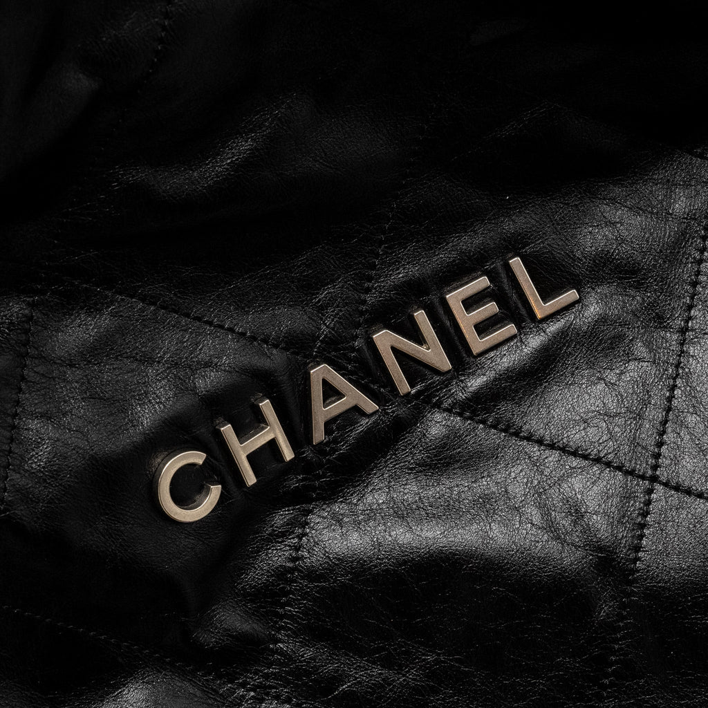 chanel-medium-22-shiny-calfskin-black-shw-microchip