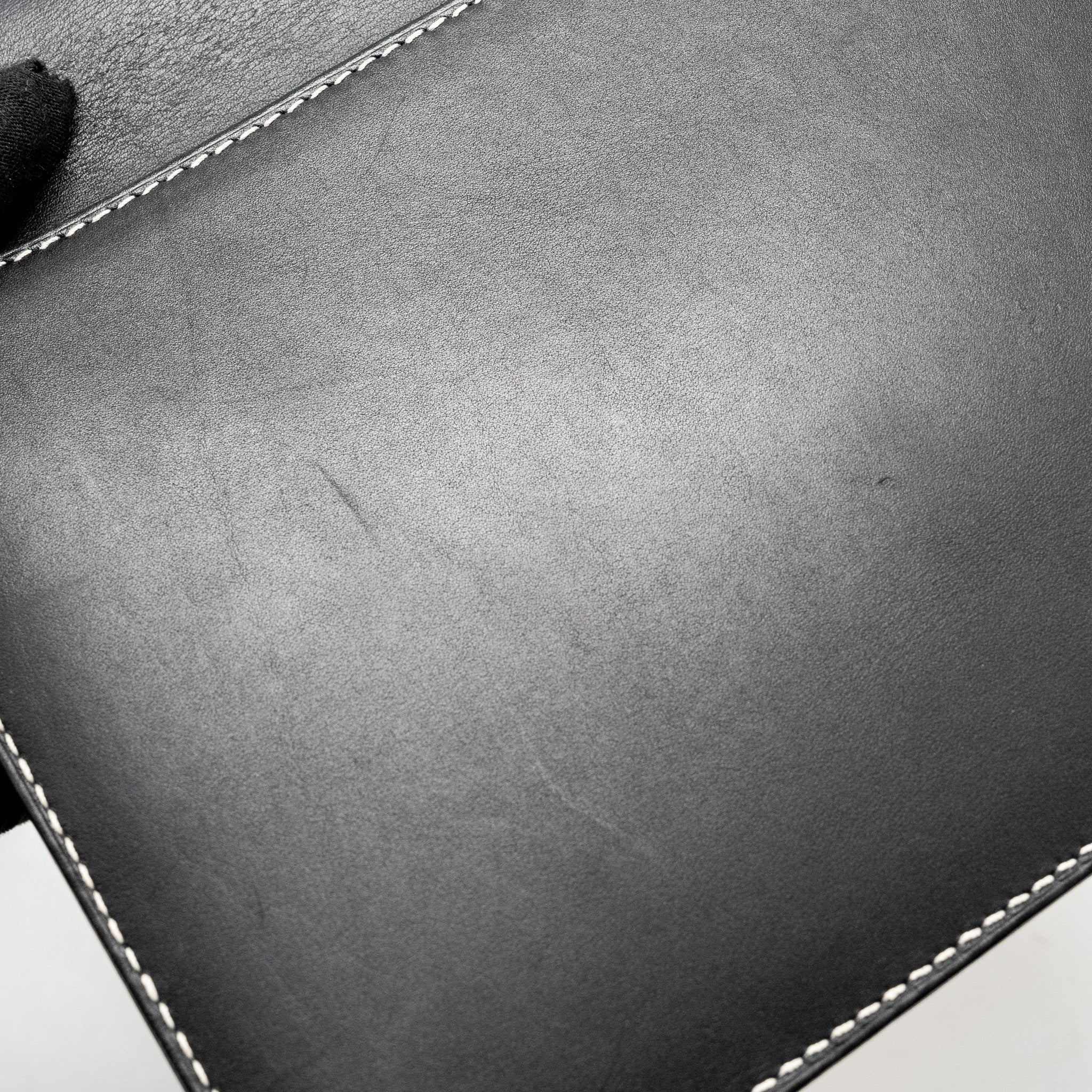 hermes-roulis-23-sombrero-black-ghw-stamp-c