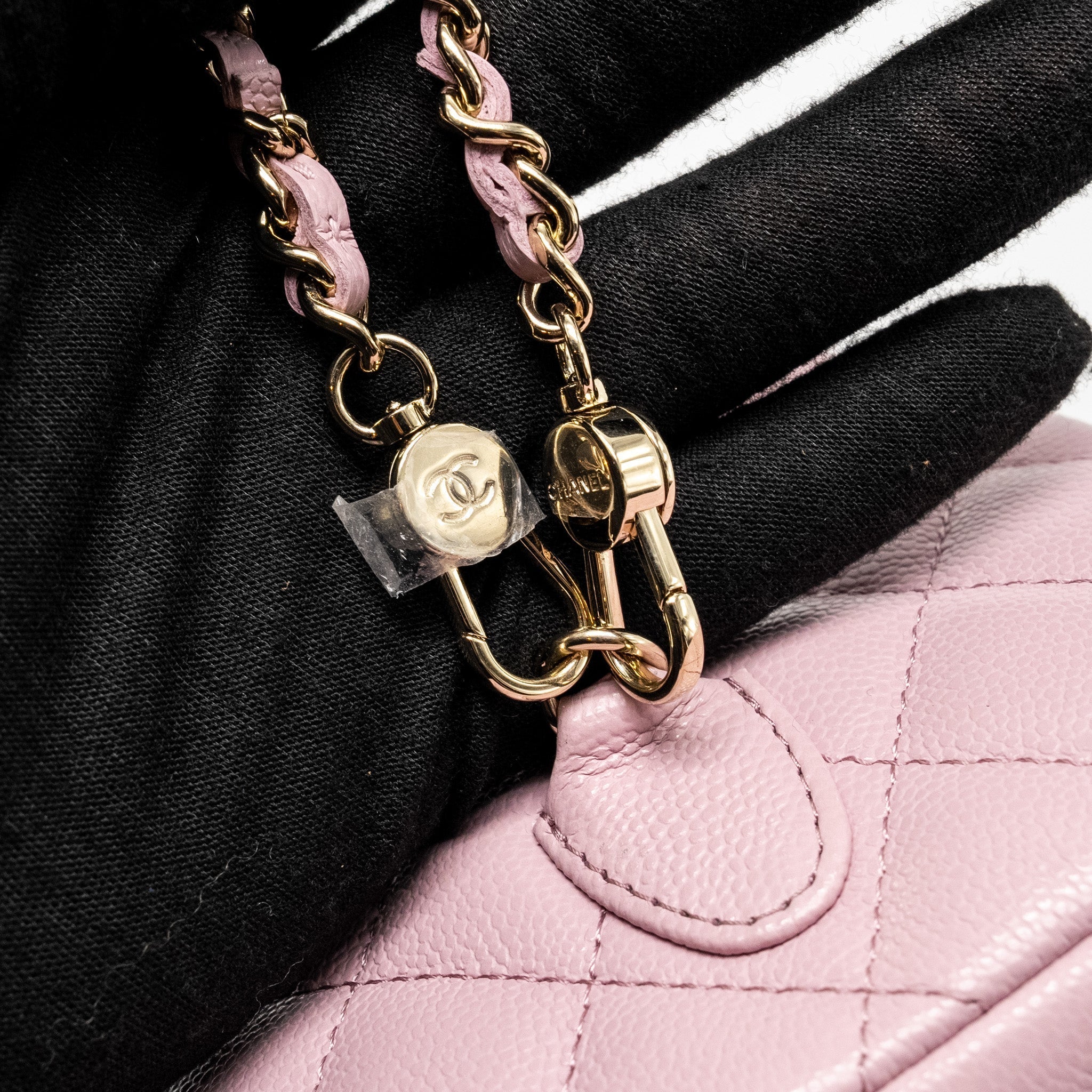 chanel-24p-classic-mini-backpack-shiny-grained-calfskin-light-purple-lghw