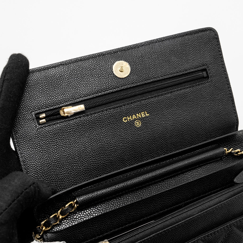 chanel-wallet-on-chain-black