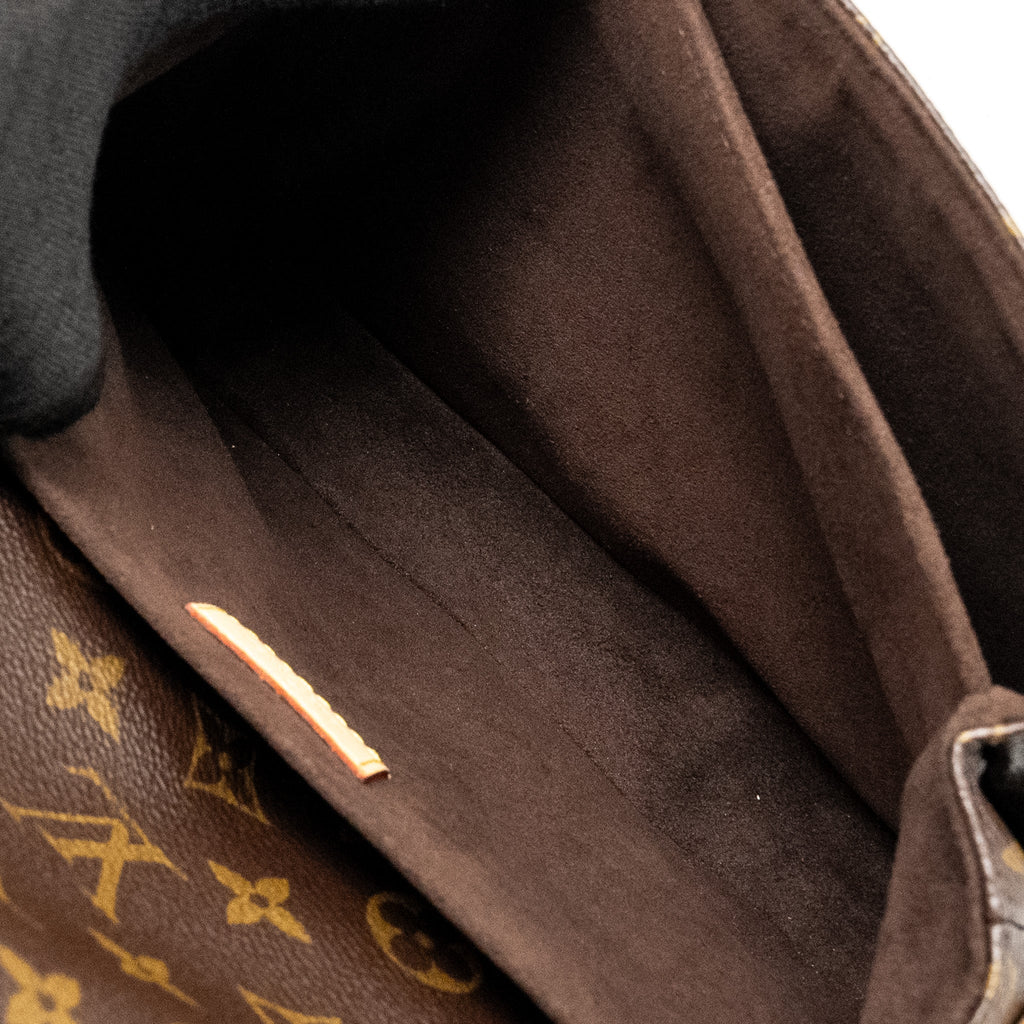 louis-vuitton-pochette-metis-monogram-canvas-ghw-27