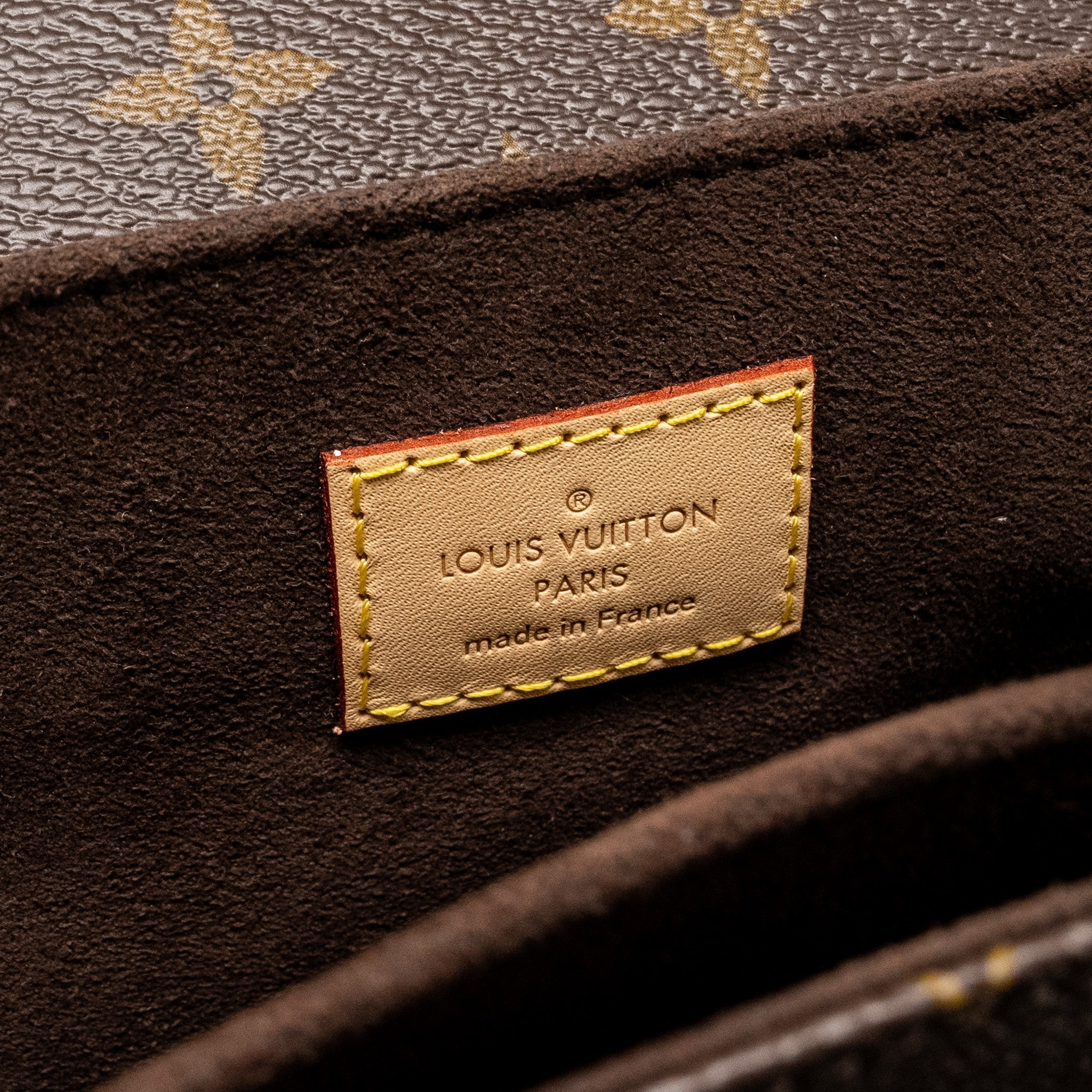 louis-vuitton-pochette-metis-monogram-canvas-ghw-27