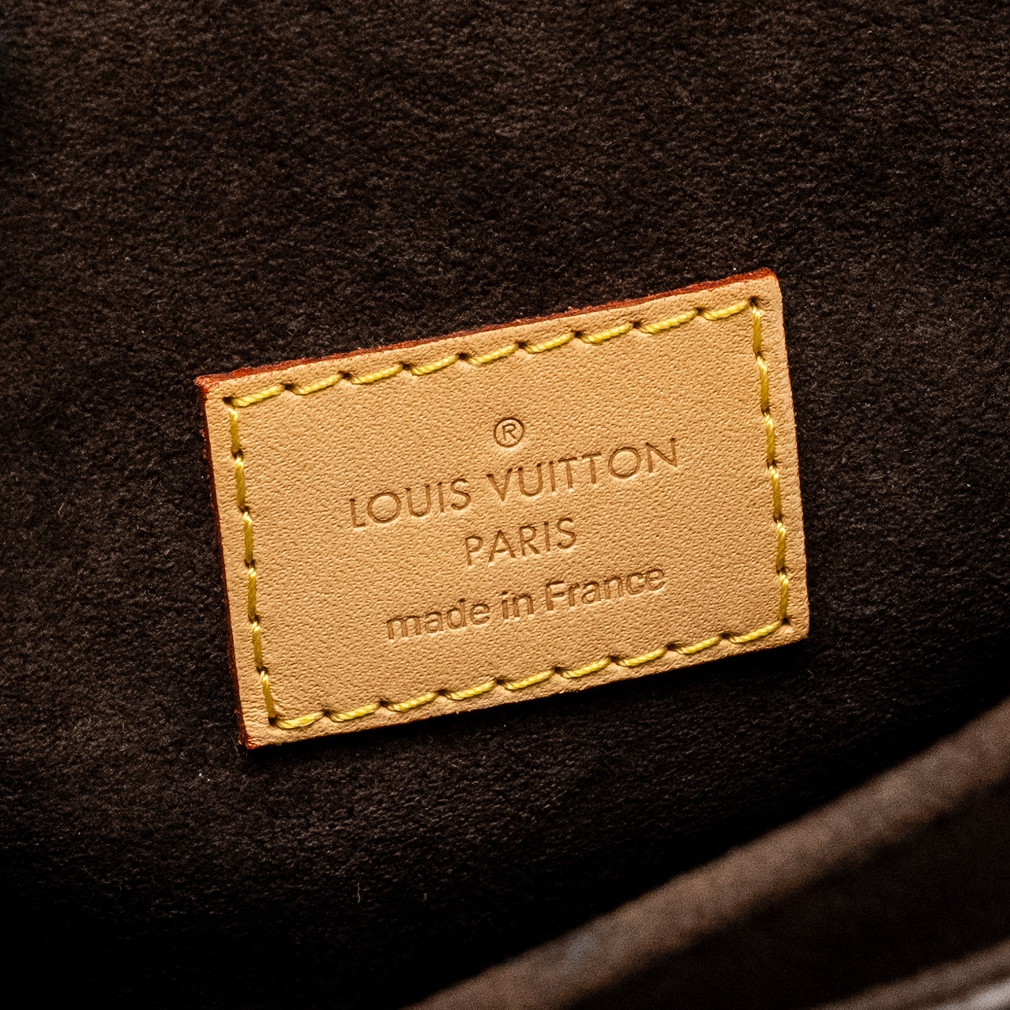louis-vuitton-pochette-metis