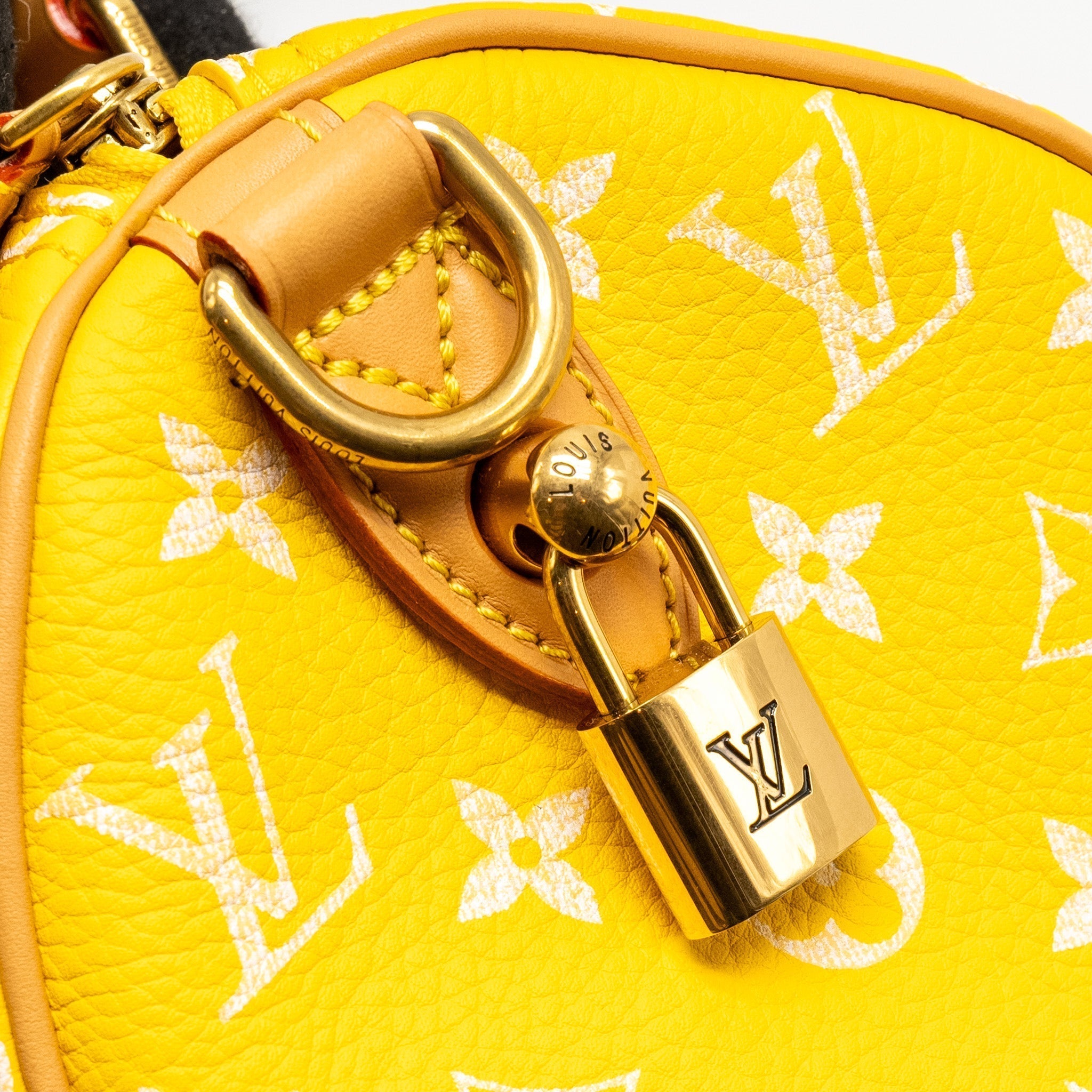 louis-vuitton-speedy-p9-bandouliere-25-monogram-soft-calfskin-jaune-mat-ghw