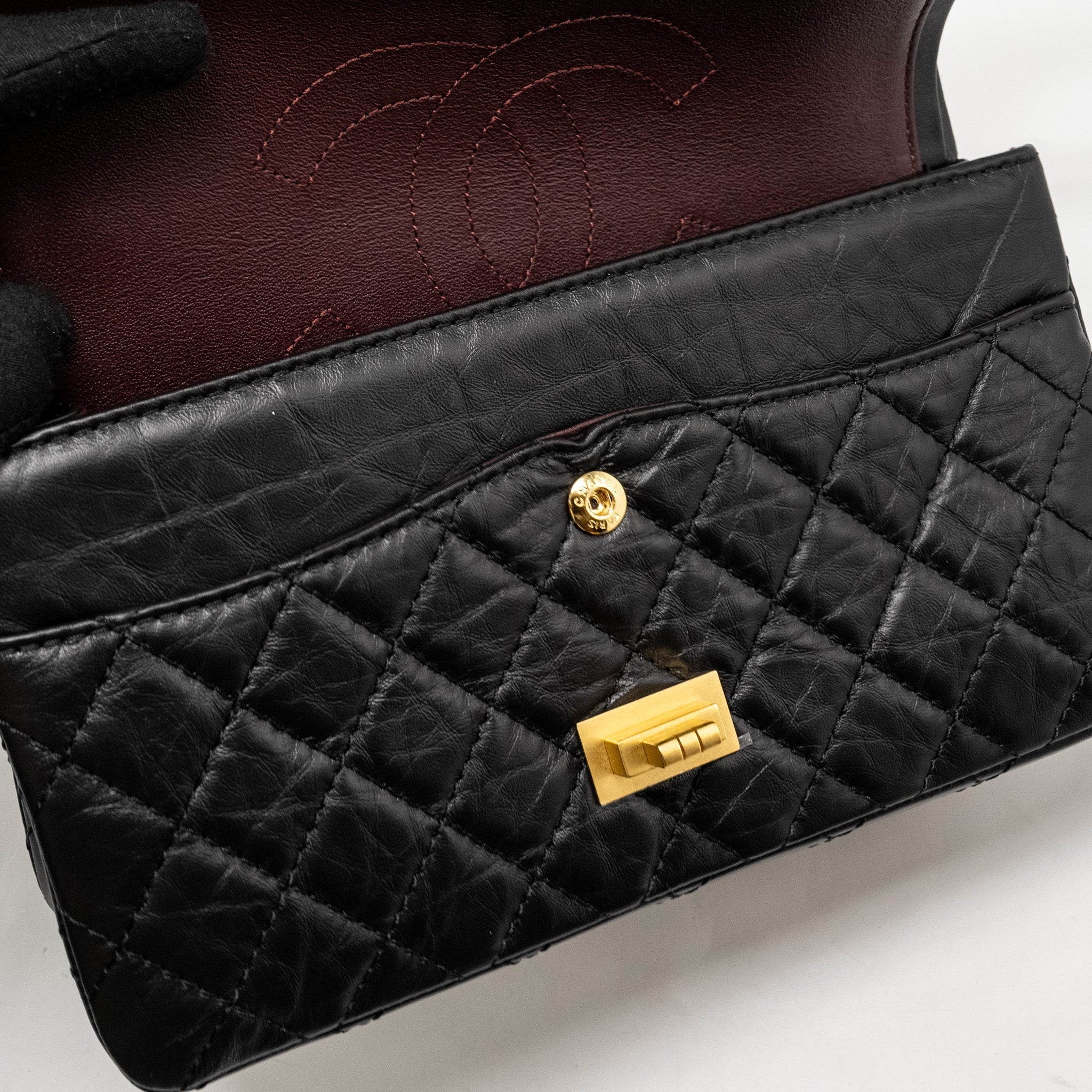 chanel-small-2-55-reissue-double-flap-bag-aged-calfskin-black-ghw-microchip