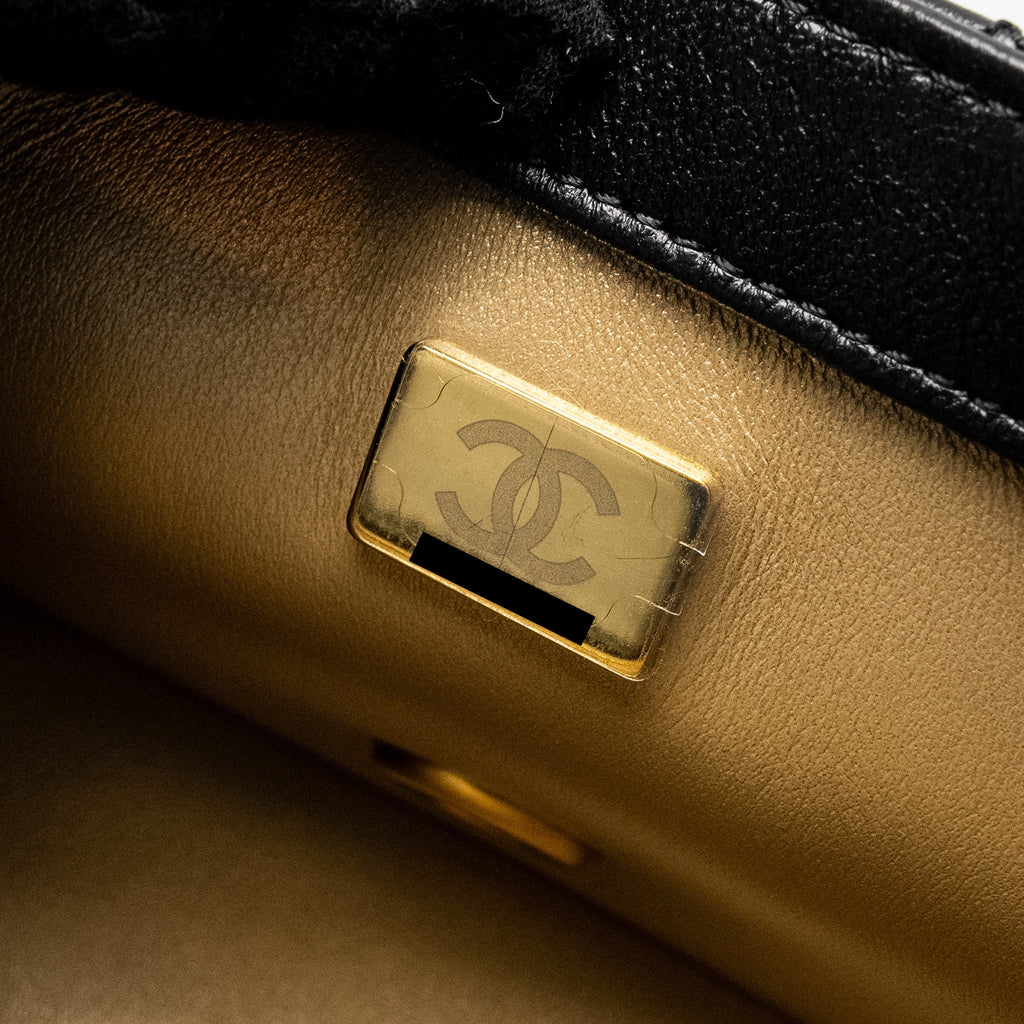 chanel-24k-pearl-crush-mini-rectangular-flap-bag-shiny-lambskin-black-ghw-microchip