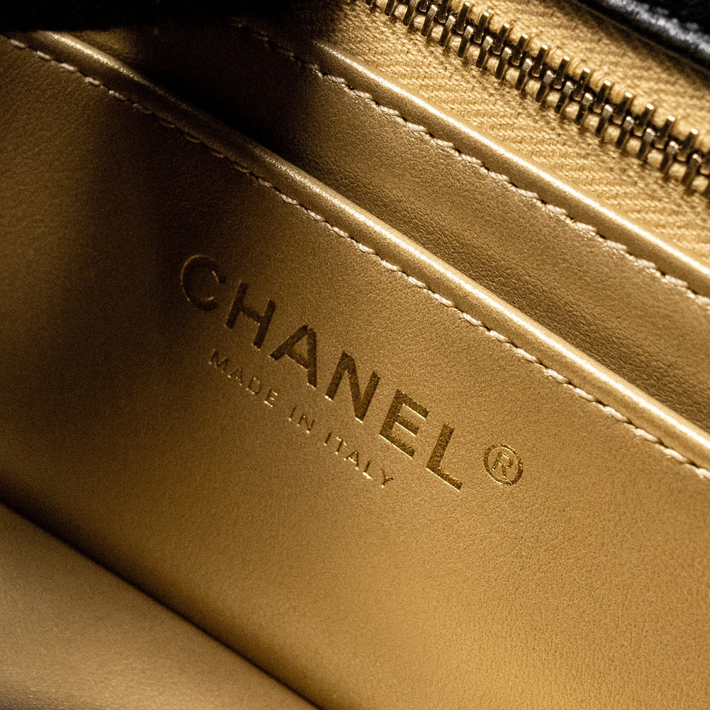 chanel-24k-pearl-crush-mini-rectangular-flap-bag-shiny-lambskin-black-ghw-microchip