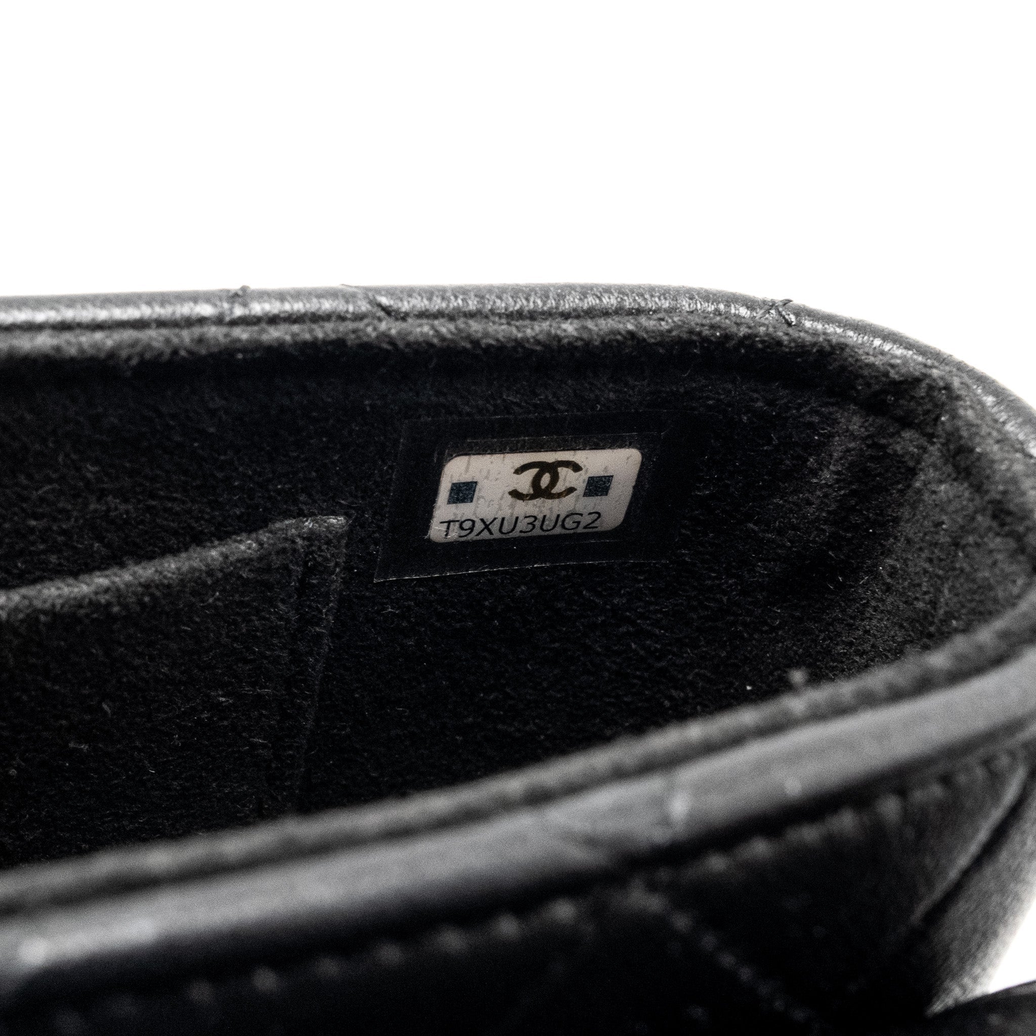 chanel-22a-phone-case-mini-wallet-on-chain-lambskin-black-lghw-microchip-copy