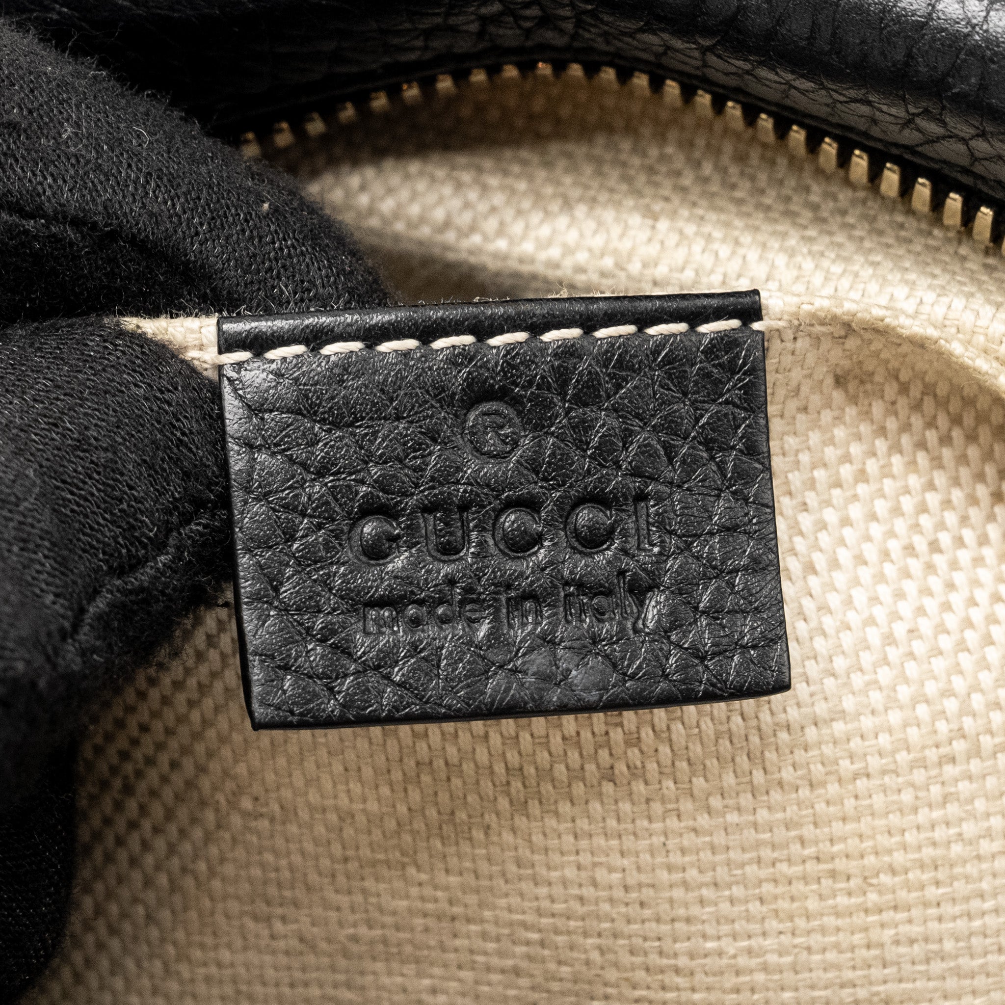 gucci-blondie-mini-shoulder-bag-calfskin-black-lghw
