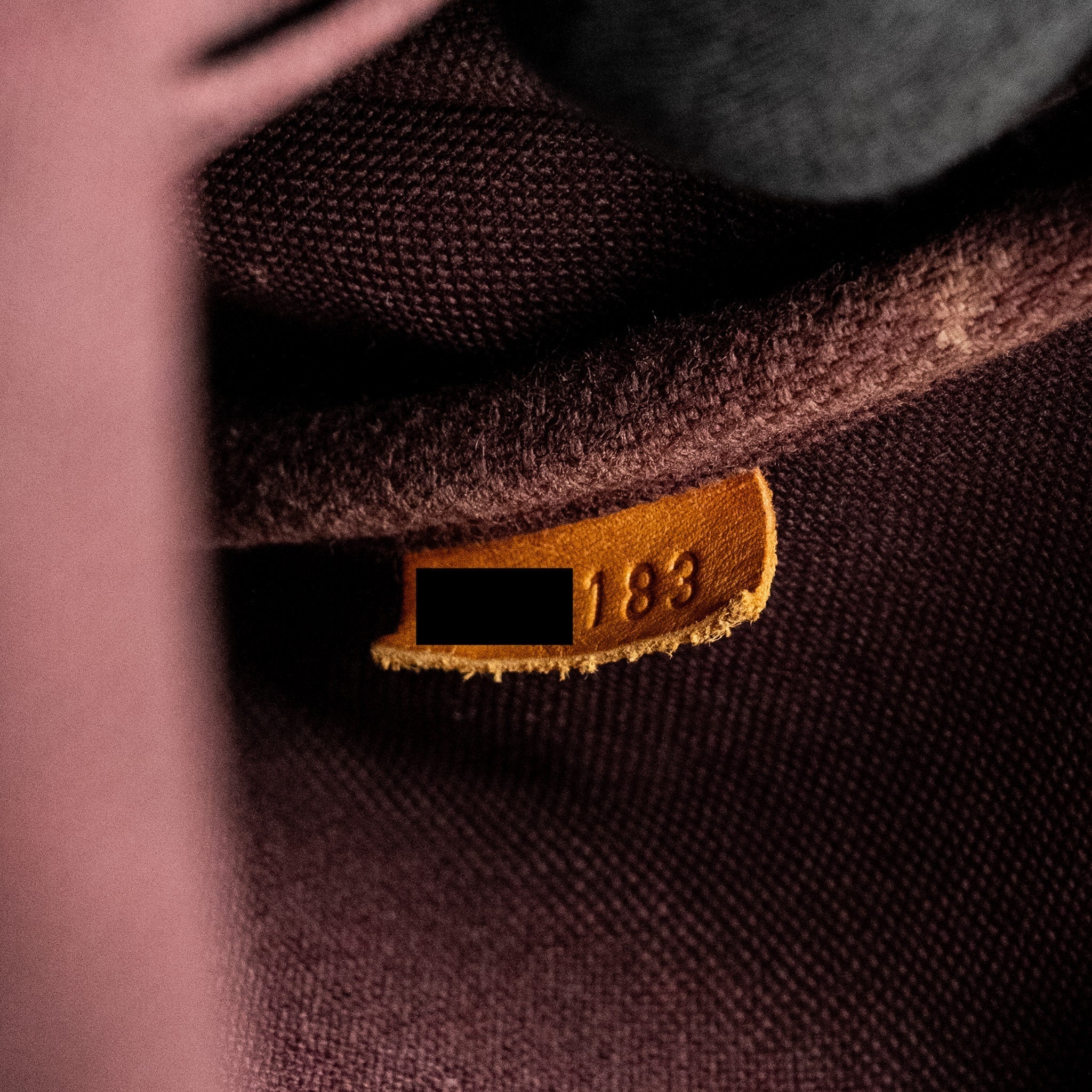 louis-vuitton-favourite-pm-monogram-canvas-ghw-1