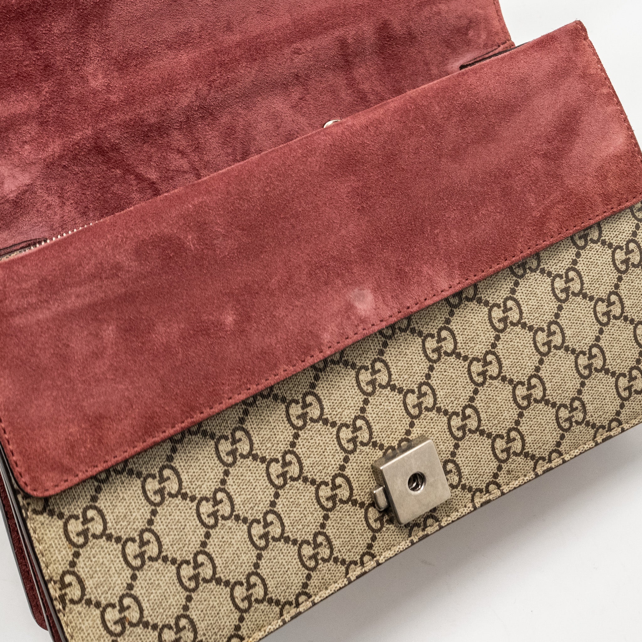 gucci-dionysus-chain-bag-gg-supreme-canvas-with-flower-print-multicolor-shw