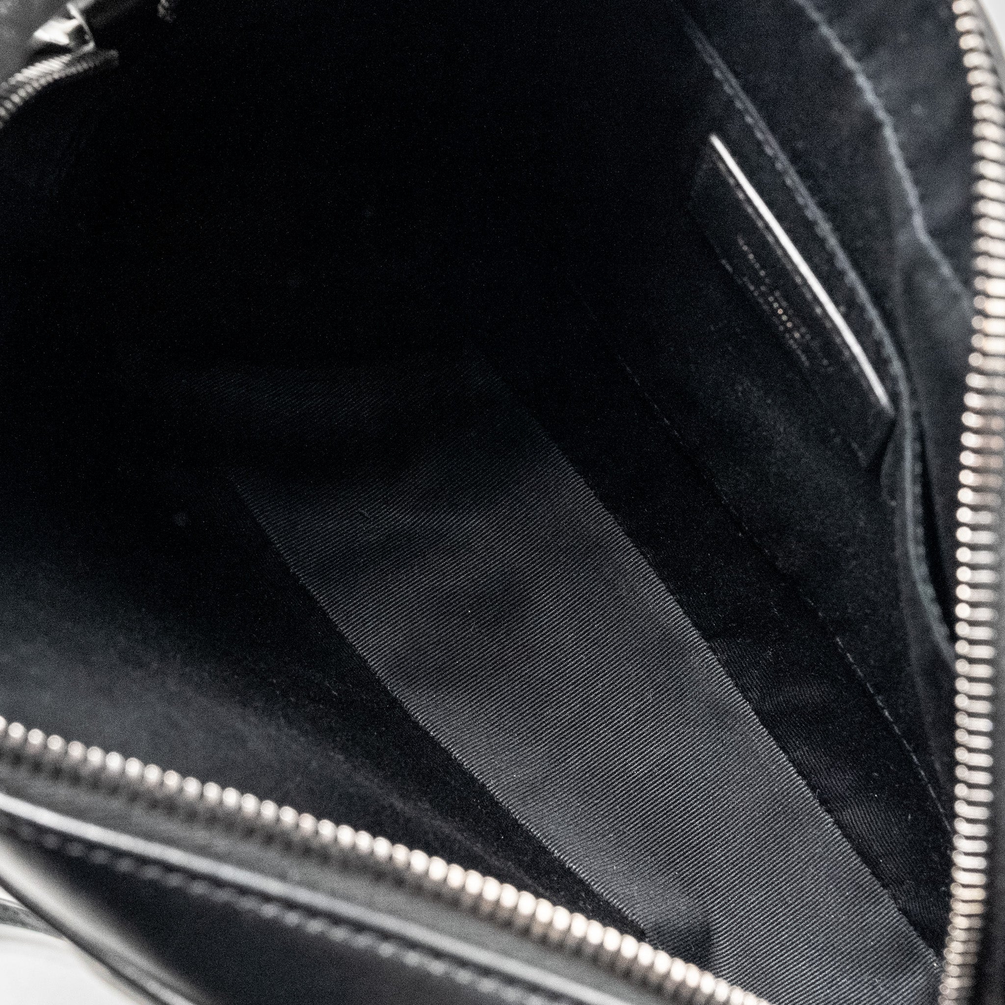 saint-laurent-lou-camera-bag-calfskin-black-ruthenium-shw