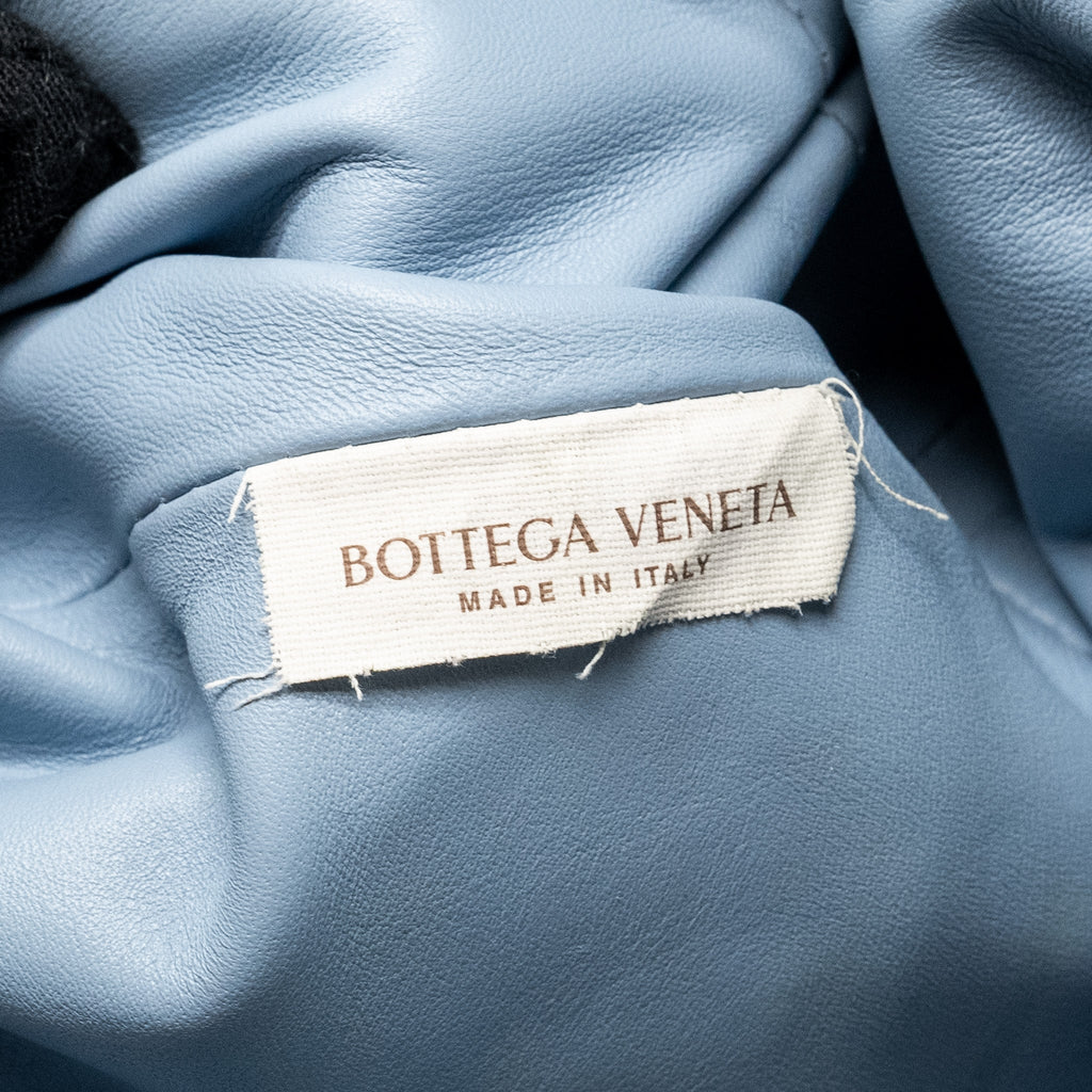 bottega-veneta-mini-pouch-calfskin-blue-shw