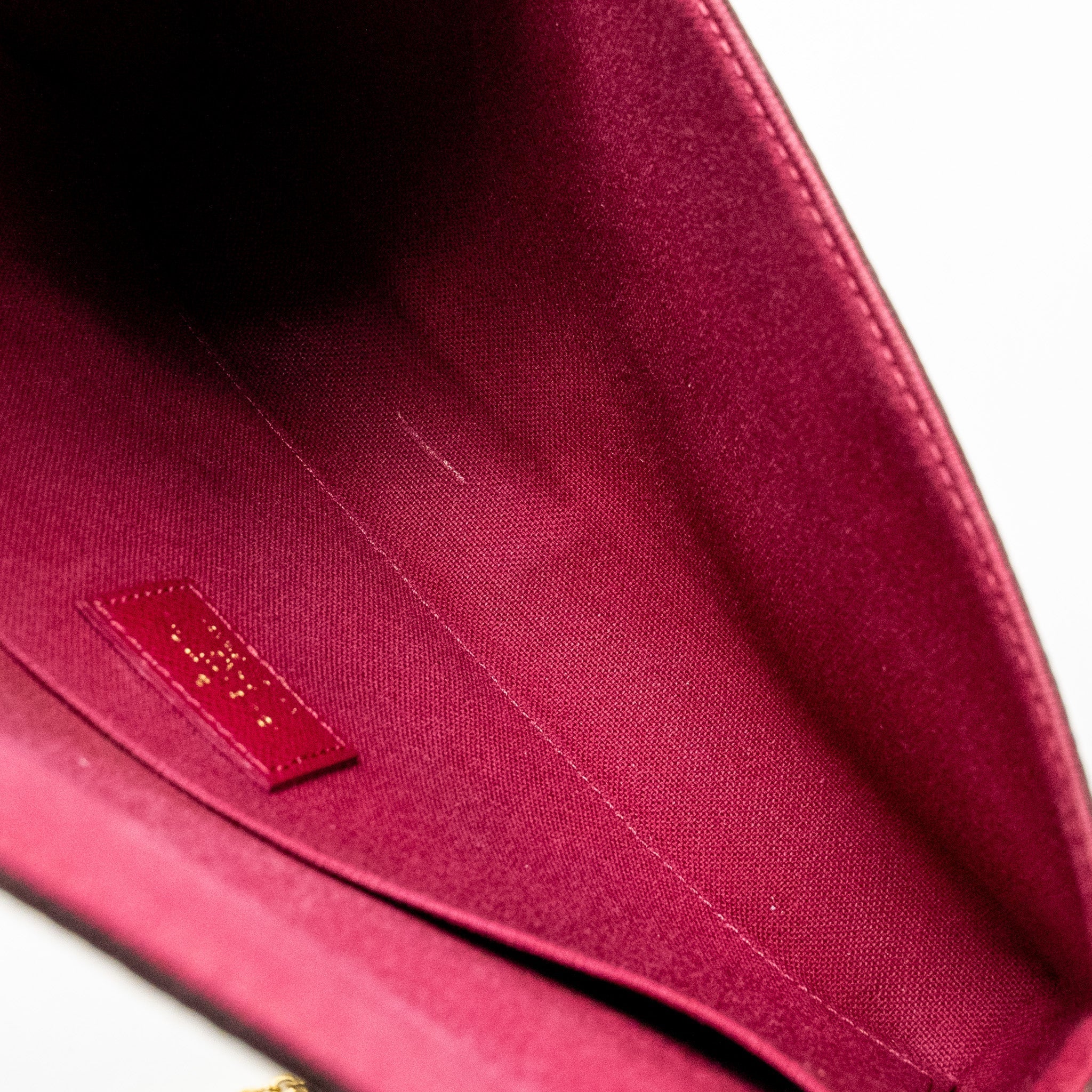 louis-vuitton-felicie-pochette-monogram-canvas-ghw-16