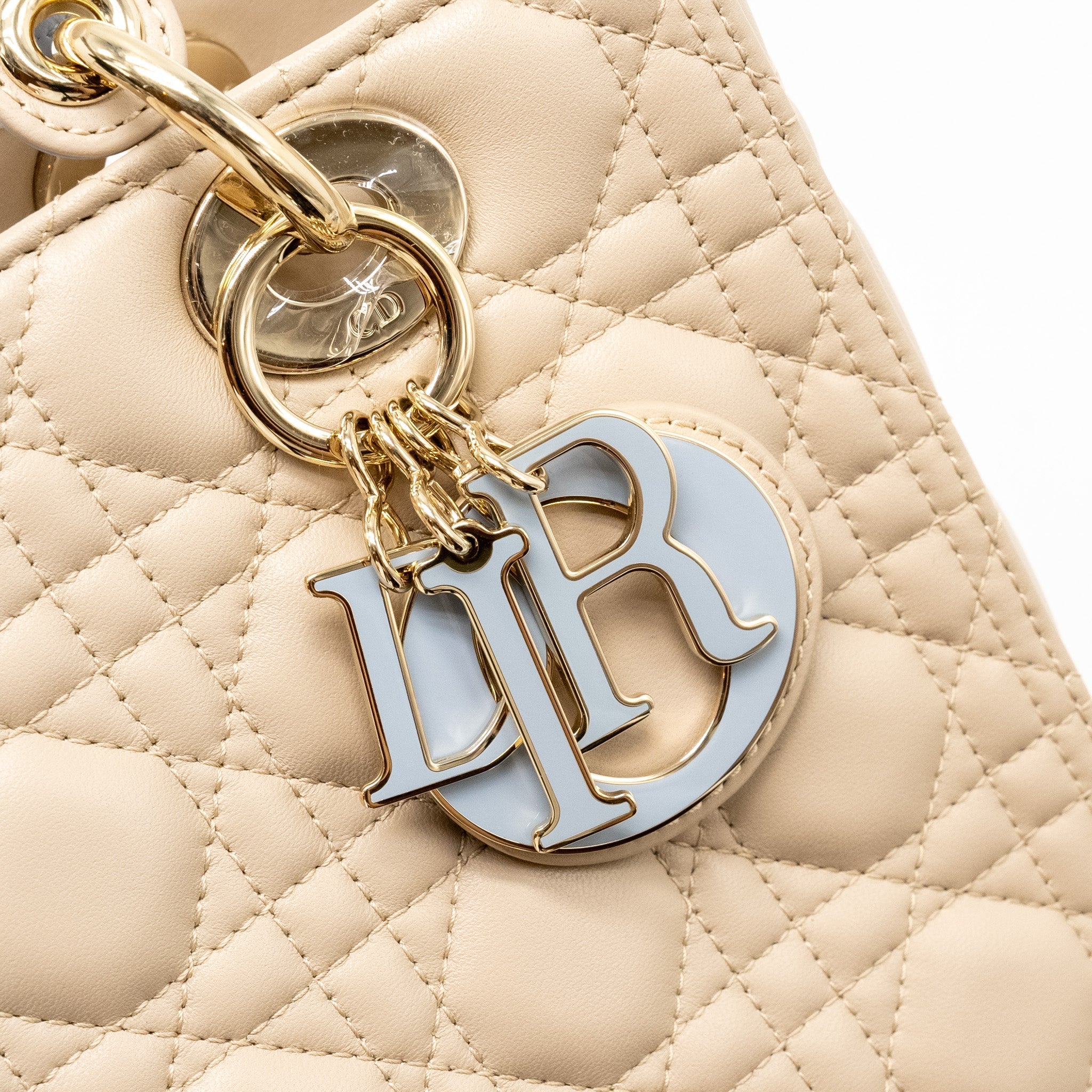 dior-medium-lady-dior-lambskin-beige-blue-lghw