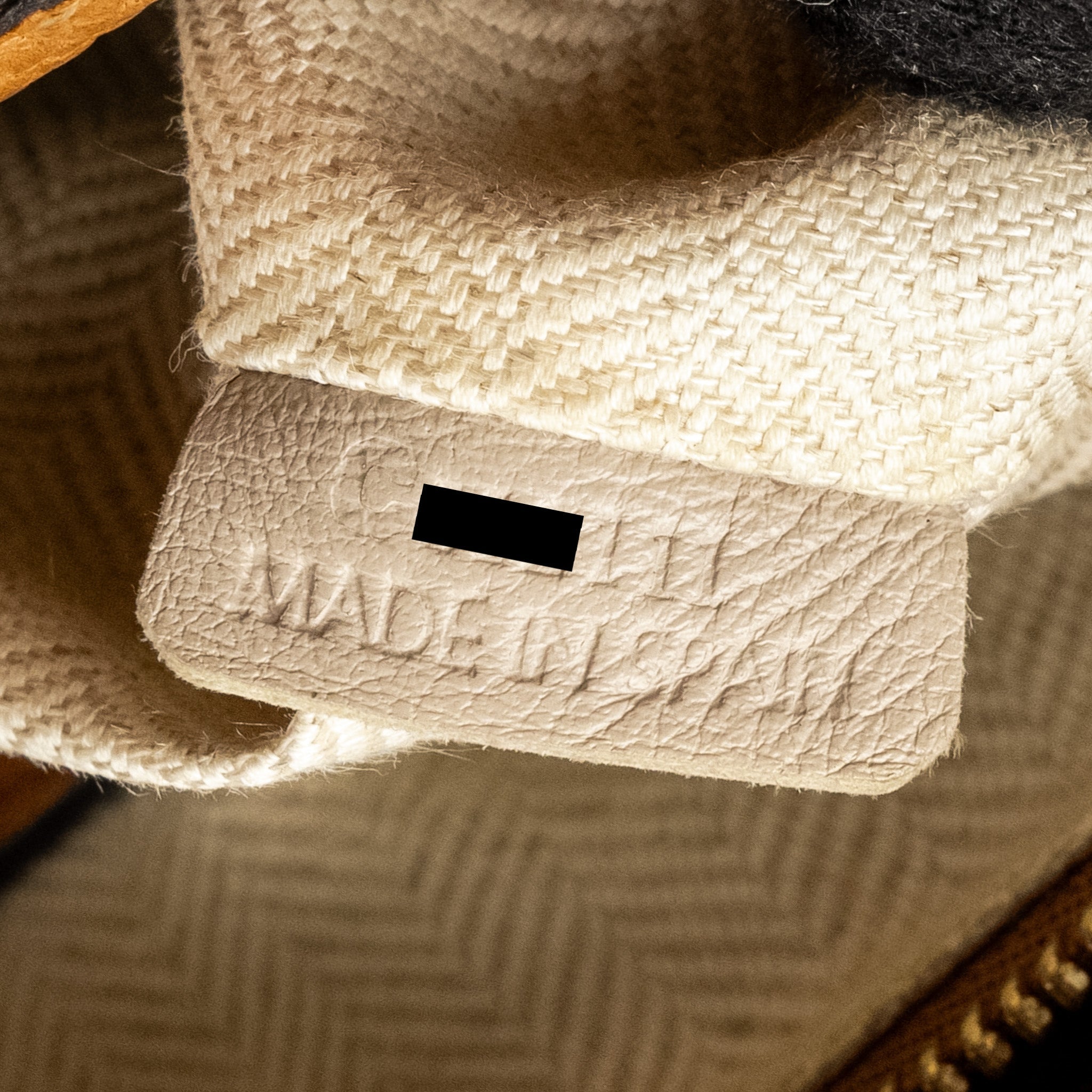 loewe-mini-puzzle-bag-calfskin-tan-ghw