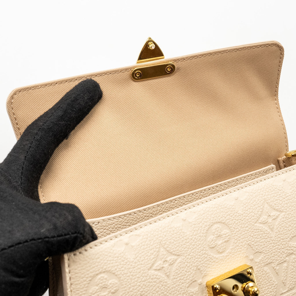 louis-vuitton-wallet-on-chain-metis-monogram-empreinte-cream-ghw