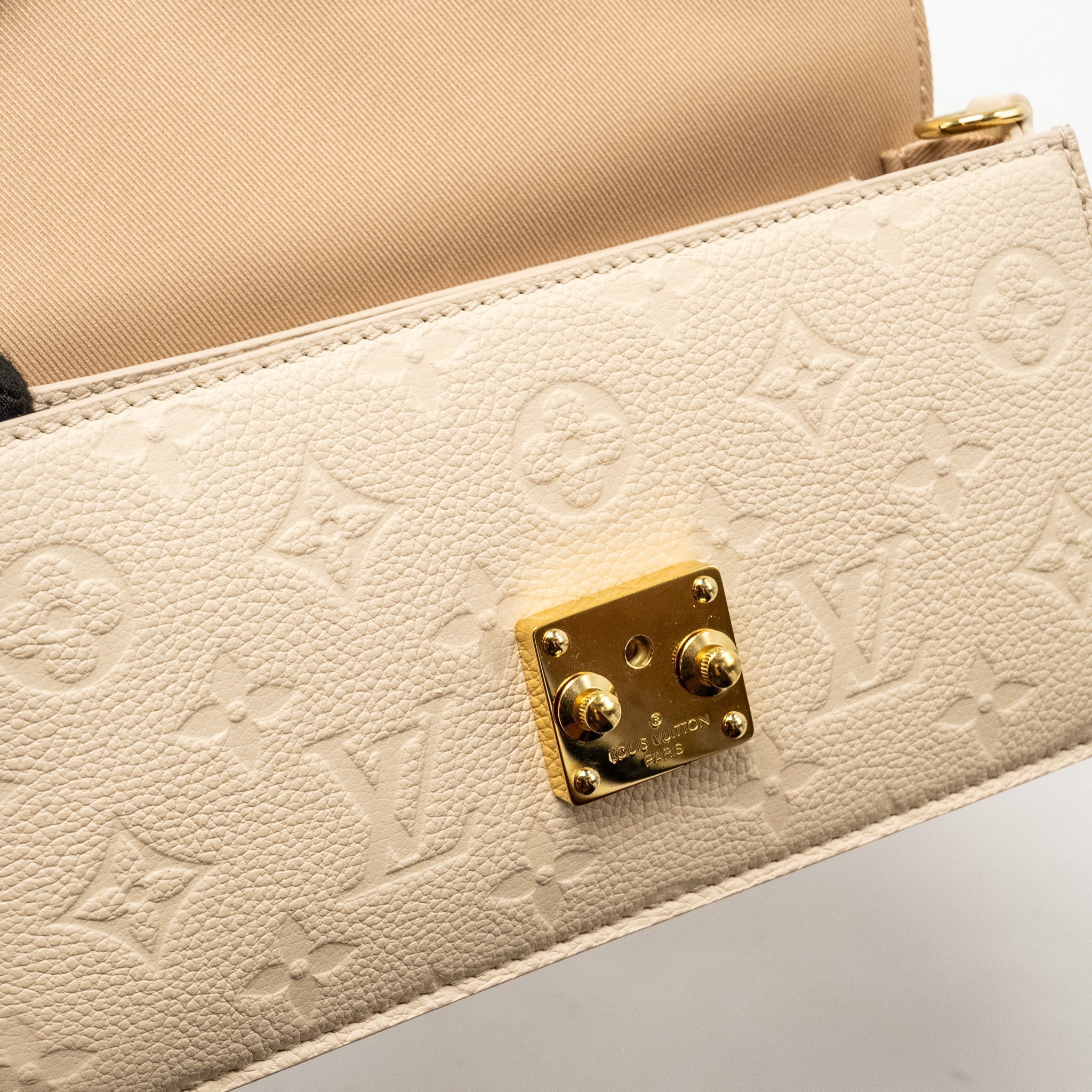 louis-vuitton-wallet-on-chain-metis-monogram-empreinte-cream-ghw