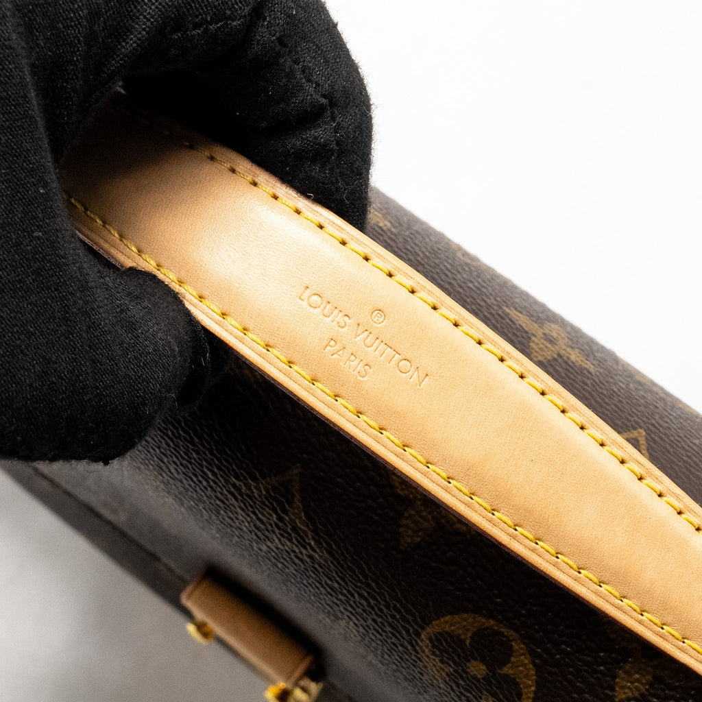 louis-vuitton-pochette-metis-monogram-canvas-ghw-26