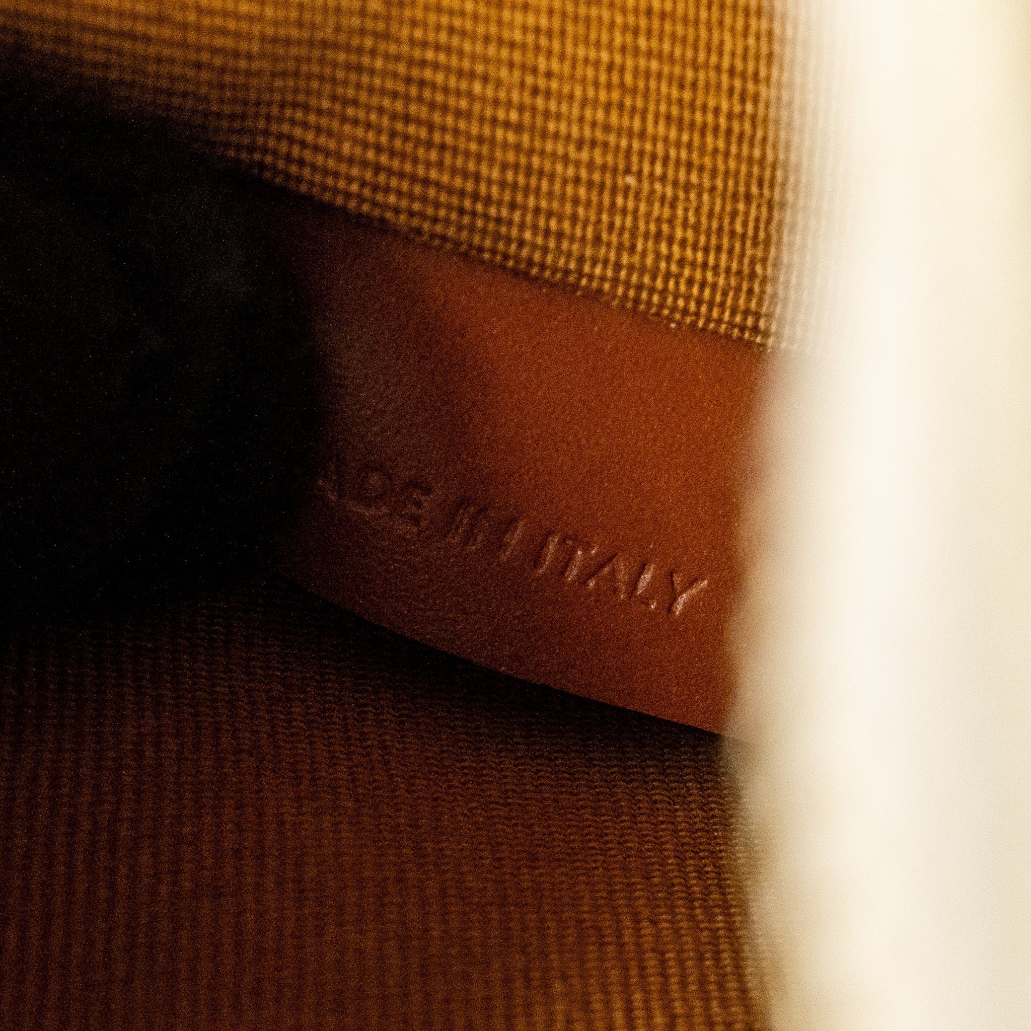 celine-ava-bag-triomphe-canvas-calfskin-white-brown-ghw-copy-1