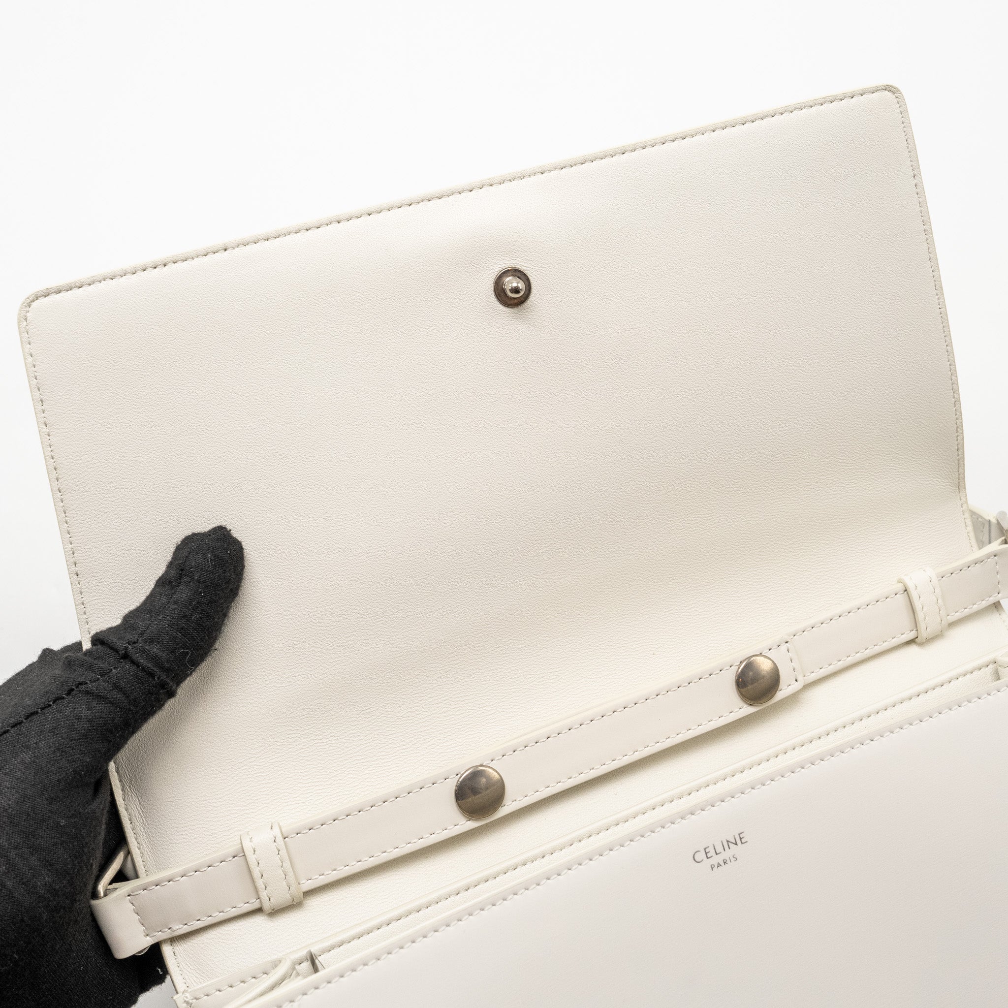 celine-trapeze-triomphe-shoulder-bag-shiny-calfskin-white-shw