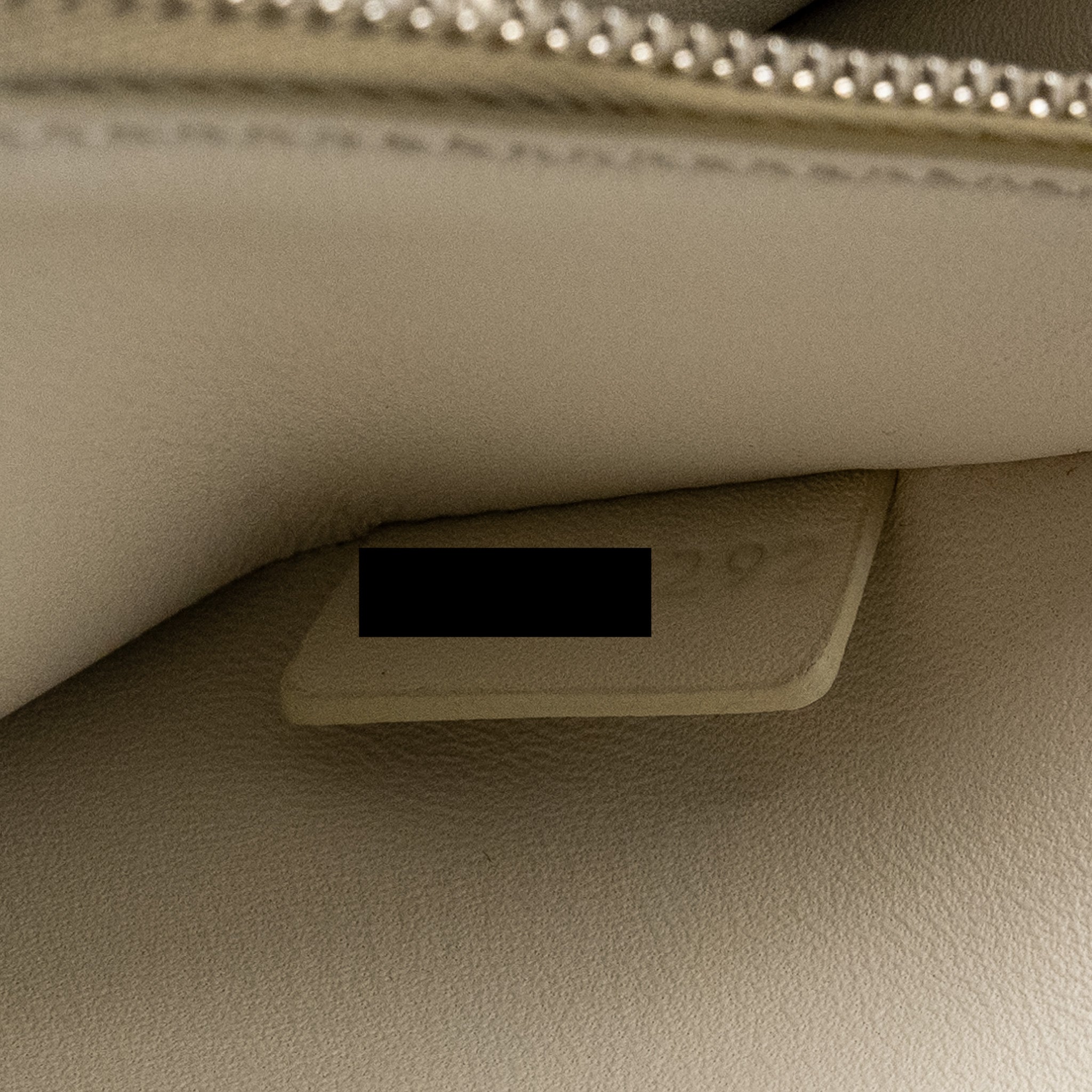 celine-trapeze-triomphe-shoulder-bag-shiny-calfskin-white-shw