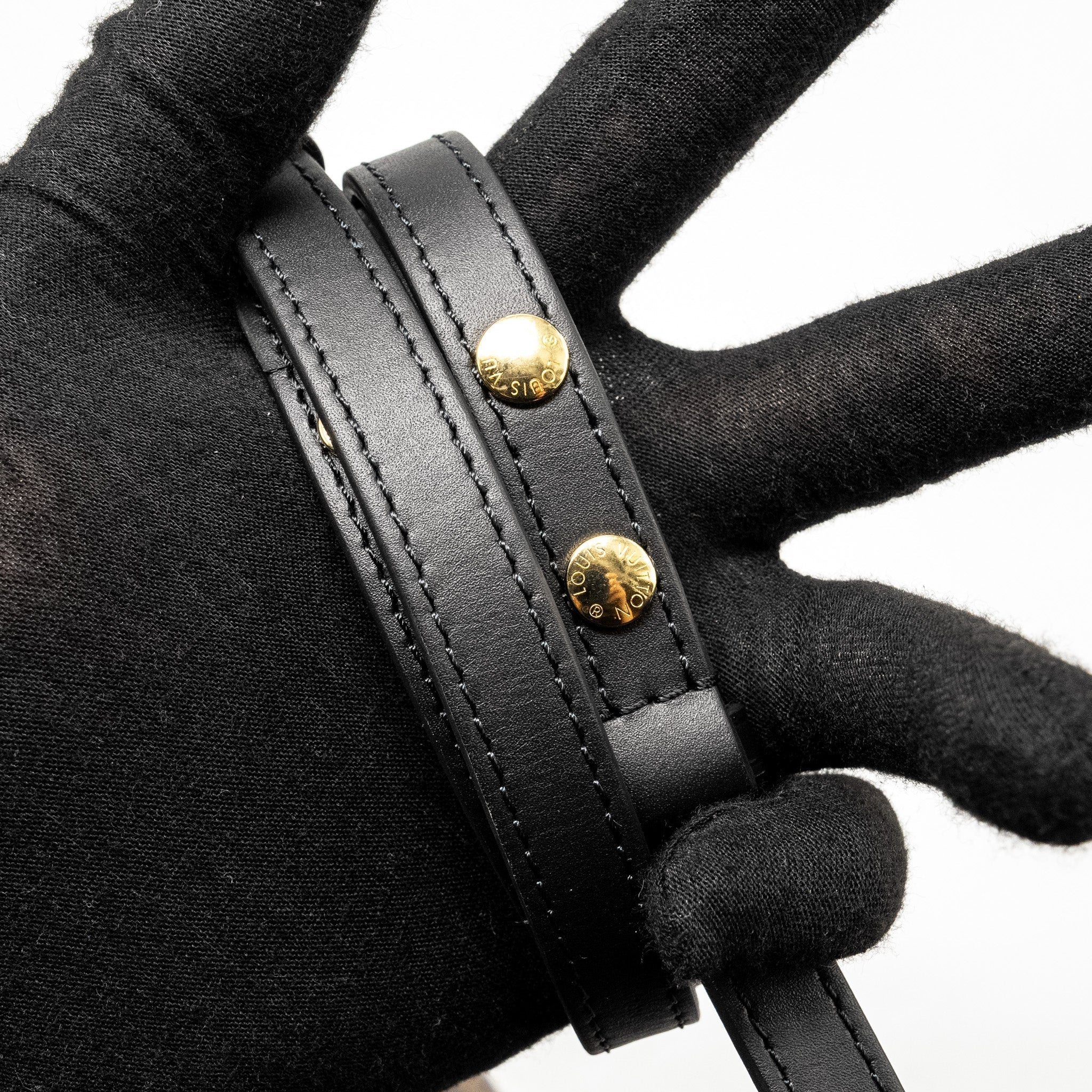 louis-vuitton-neo-noe-monogram-canvas-black-ghw-2