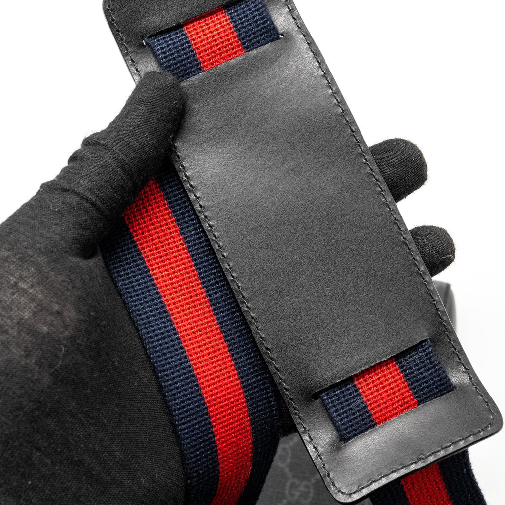 gucci-messenger-bag-gg-supreme-canvas-black-multicolour-shw