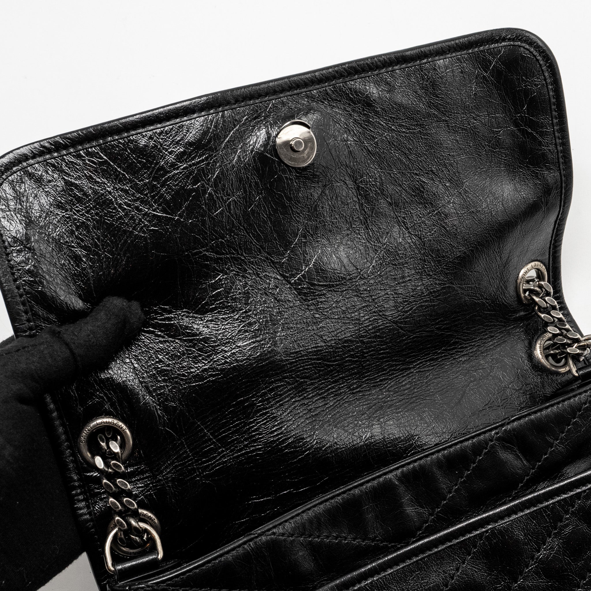 saint-laurent-medium-niki-calfskin-black-ruthenium-hardware