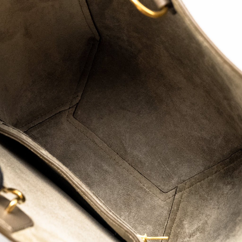 celine-sangle-bucket-bag-calfskin-grey-ghw-1
