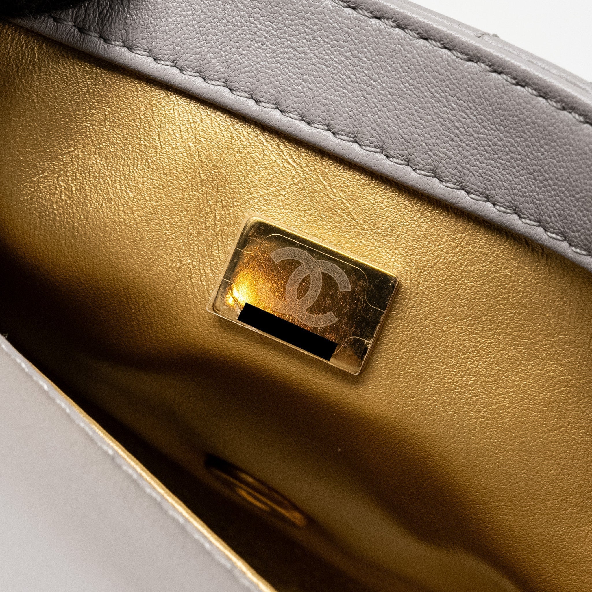 chanel-pearl-crush-mini-square-flap-bag-lambskin-light-grey-ghw-microchip-copy