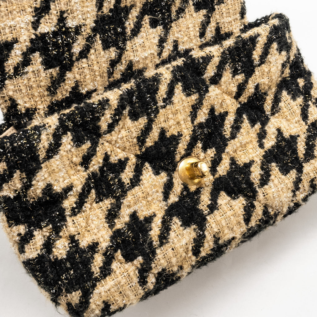 chanel-19-bag-tweed-beige-black-multicolour-hardware