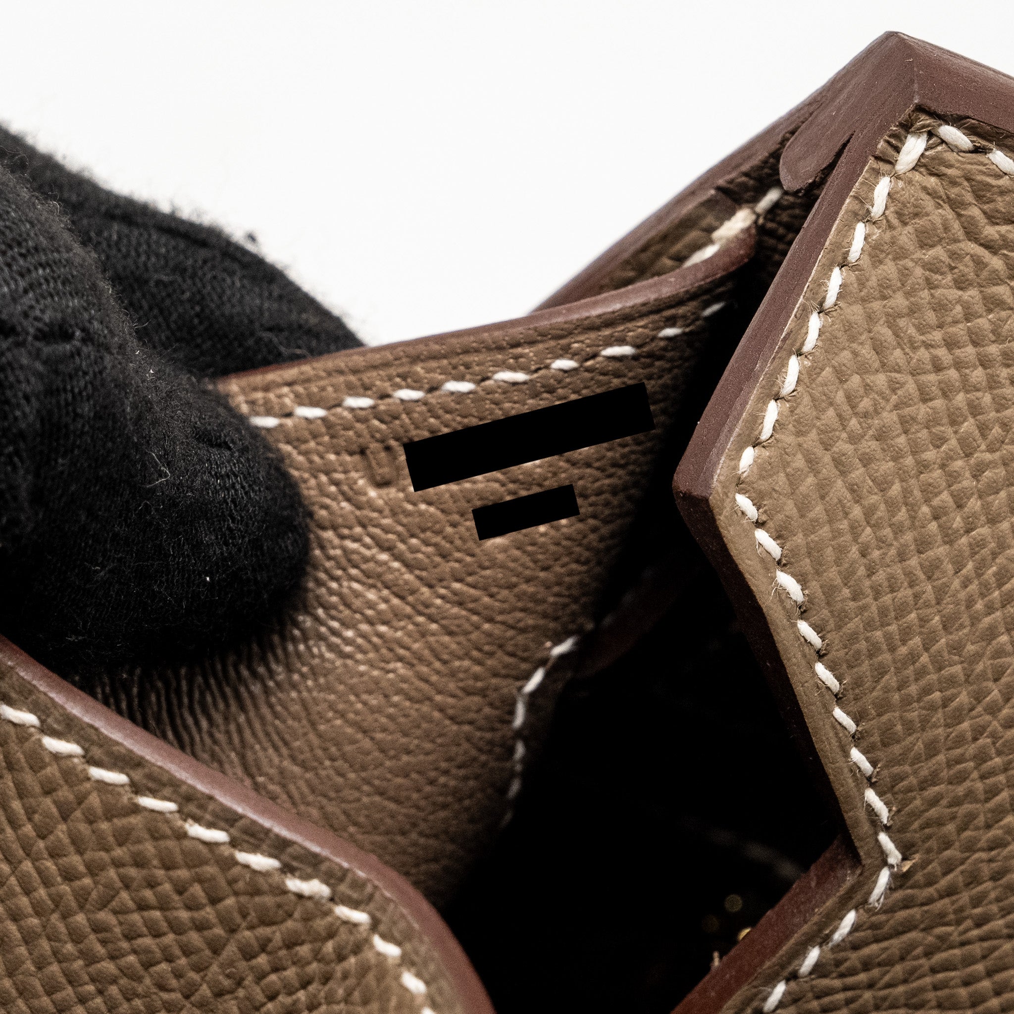 hermes-birkin-30-sellier-epsom-etoupe-ghw-stamp-u