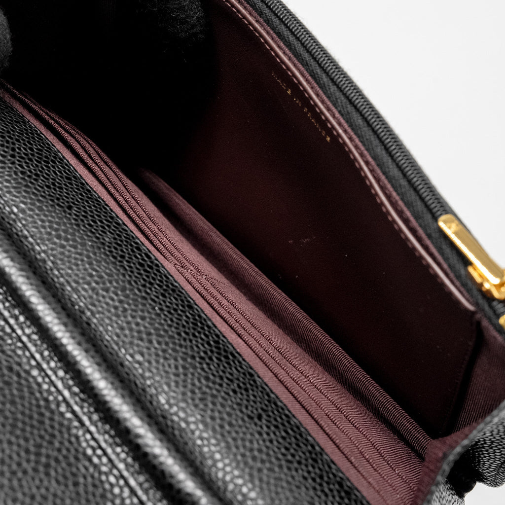 chanel-classic-wallet-on-chain-caviar-black-ghw-17