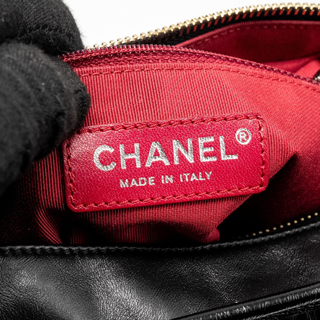 chanel-small-gabrielle-hobo-bag-aged-calfskin-black-multicolour-hardware-5