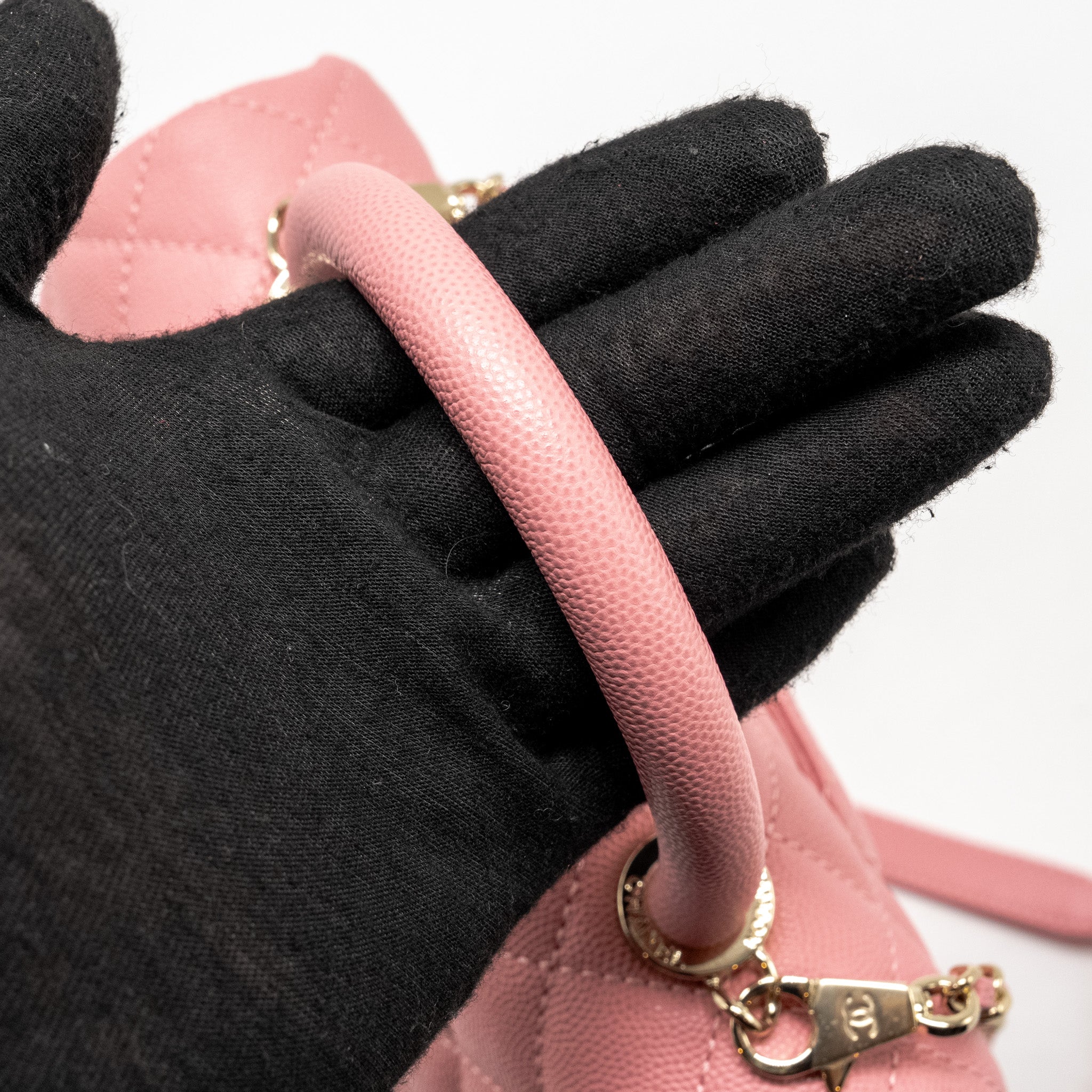 chanel-small-coco-handle-caviar-pink-lghw