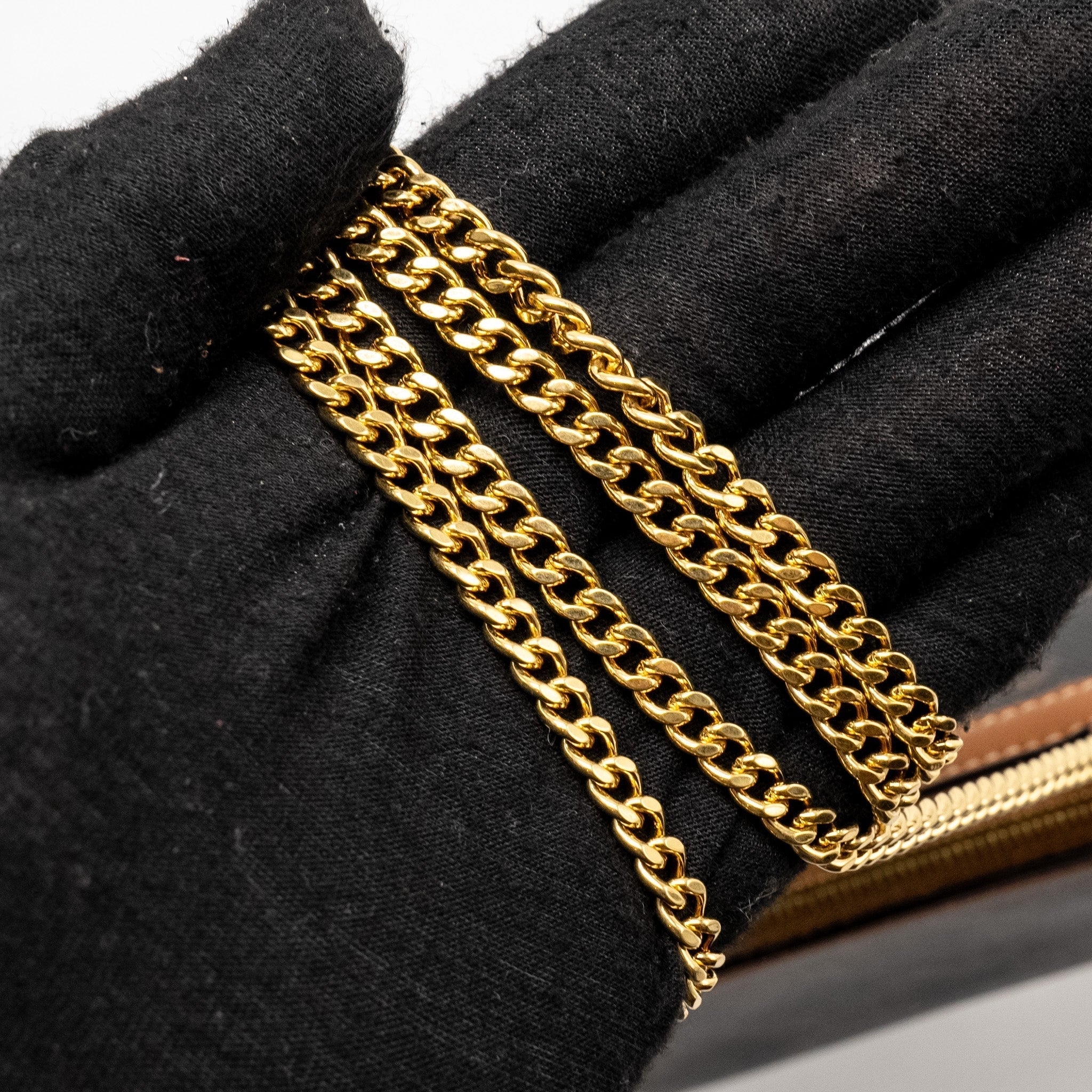 celine-clutch-with-chain-in-triomphe-canvas-lambskin-tan-ghw