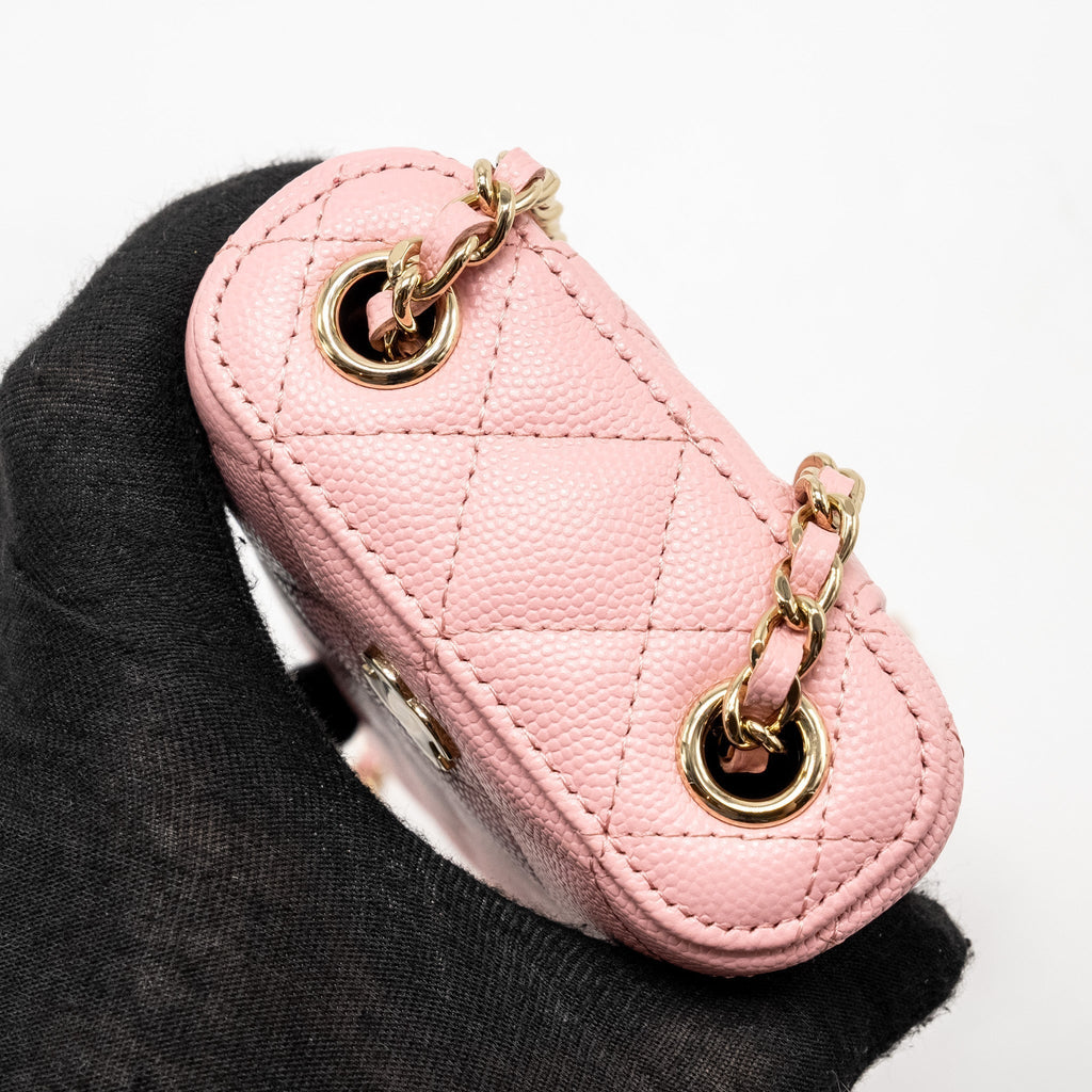 chanel-vanity-phone-holder-with-chain-caviar-pink-lghw