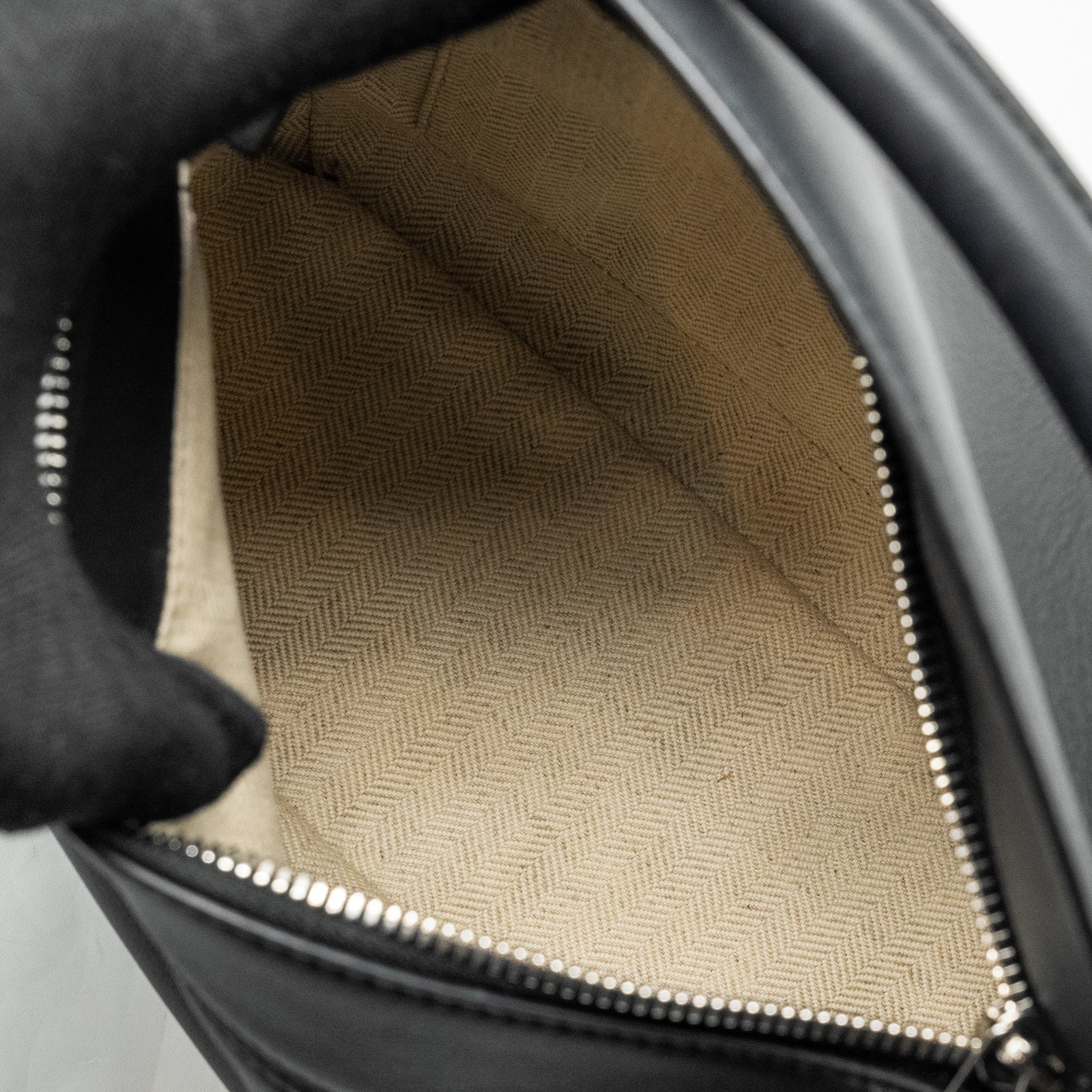 loewe-small-puzzle-bag-calfskin-black-shw
