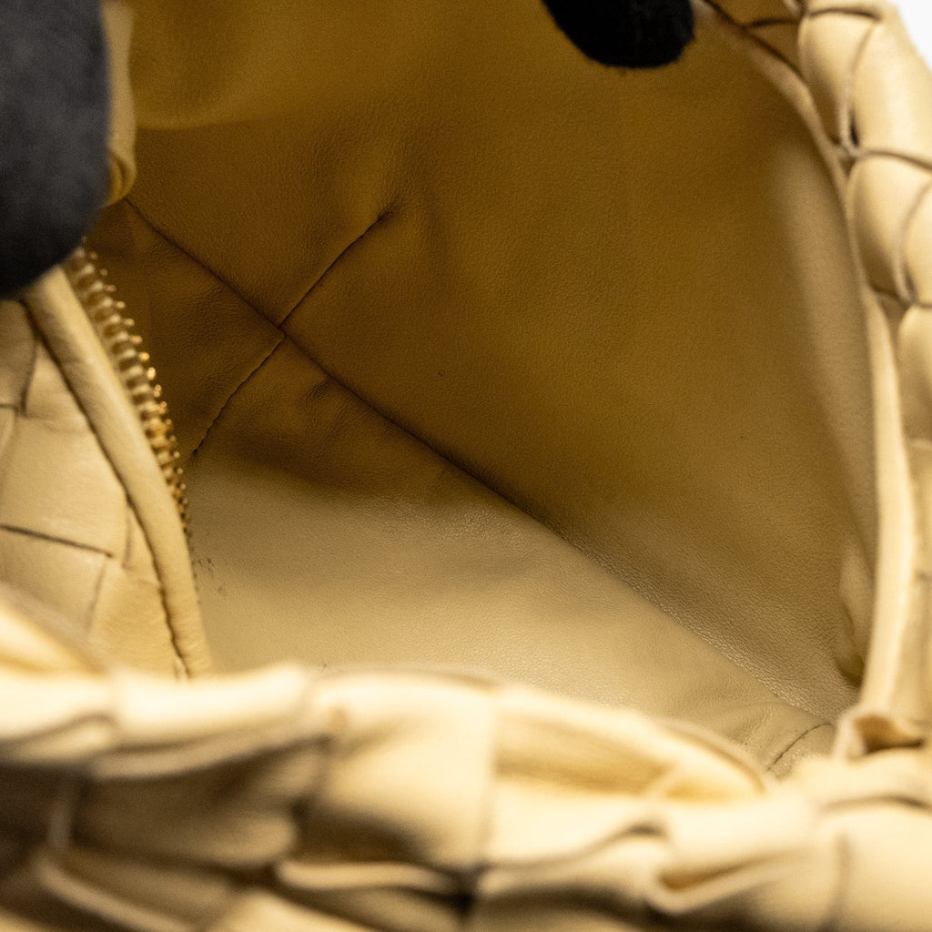 bottega-veneta-mini-jodie-lambskin-beige-ghw-1