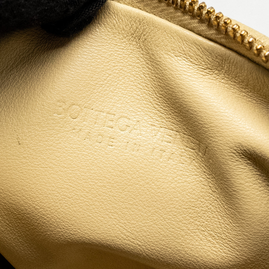 bottega-veneta-mini-jodie-lambskin-beige-ghw-1