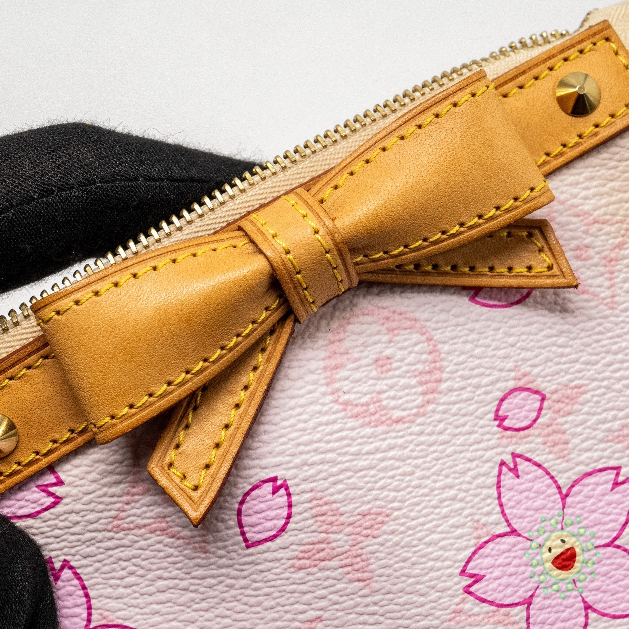louis-vuitton-pochette-accessories-murakami-cherry-blossom
