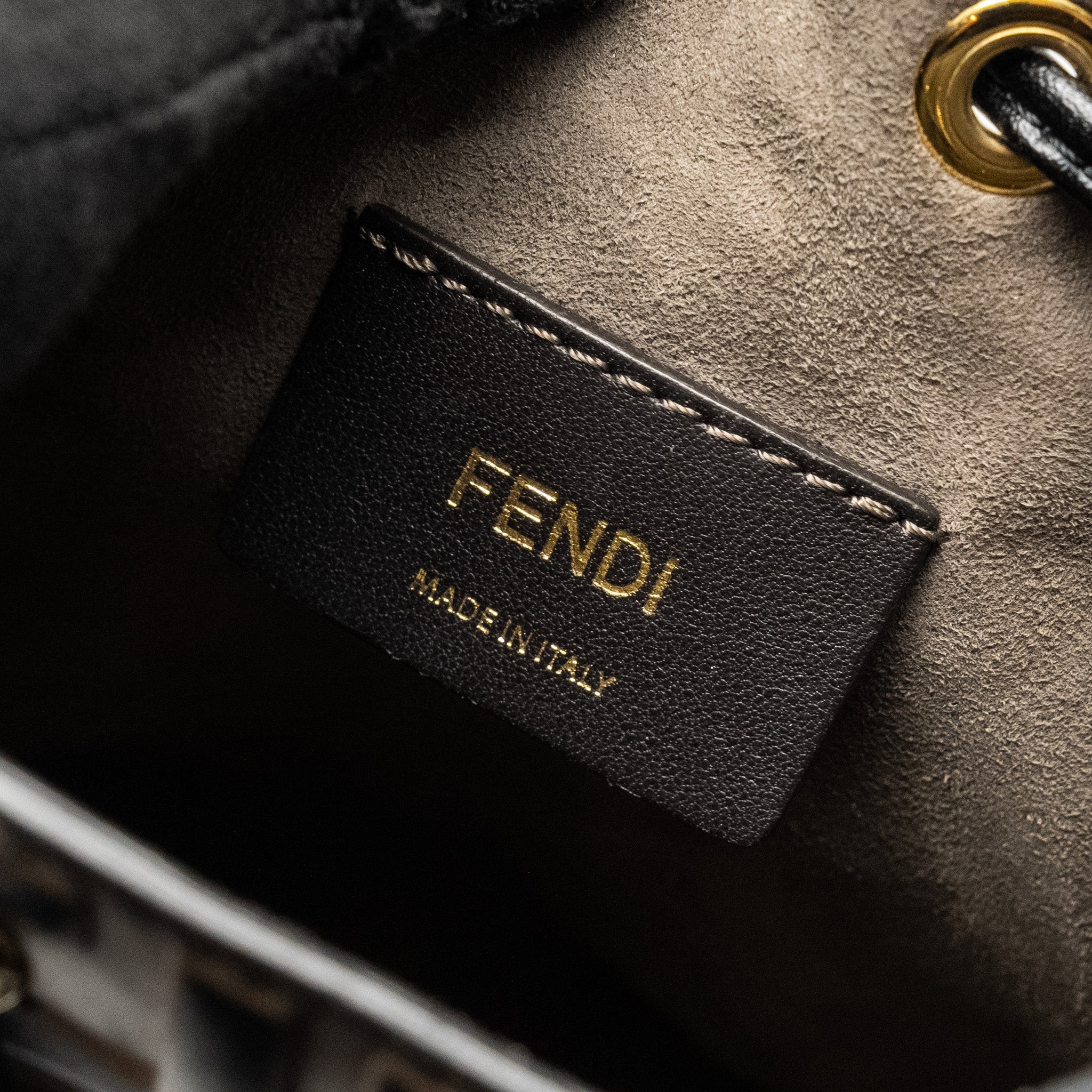 fendi-mini-mon-tresor-bucket-bag-calfskin-brown-black-ghw-1